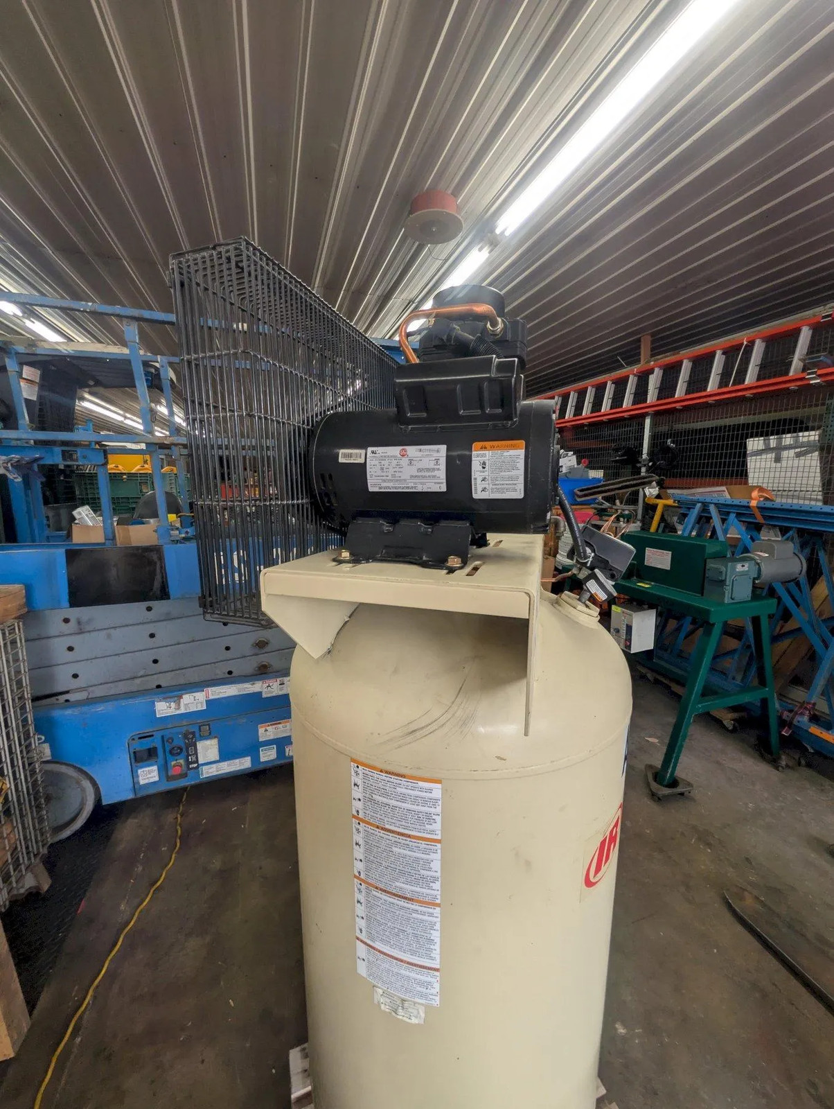 Ingersoll Rand TS5 5HP 60 Gallon Vertical Air Compressor 2-Stage Industrial Comp