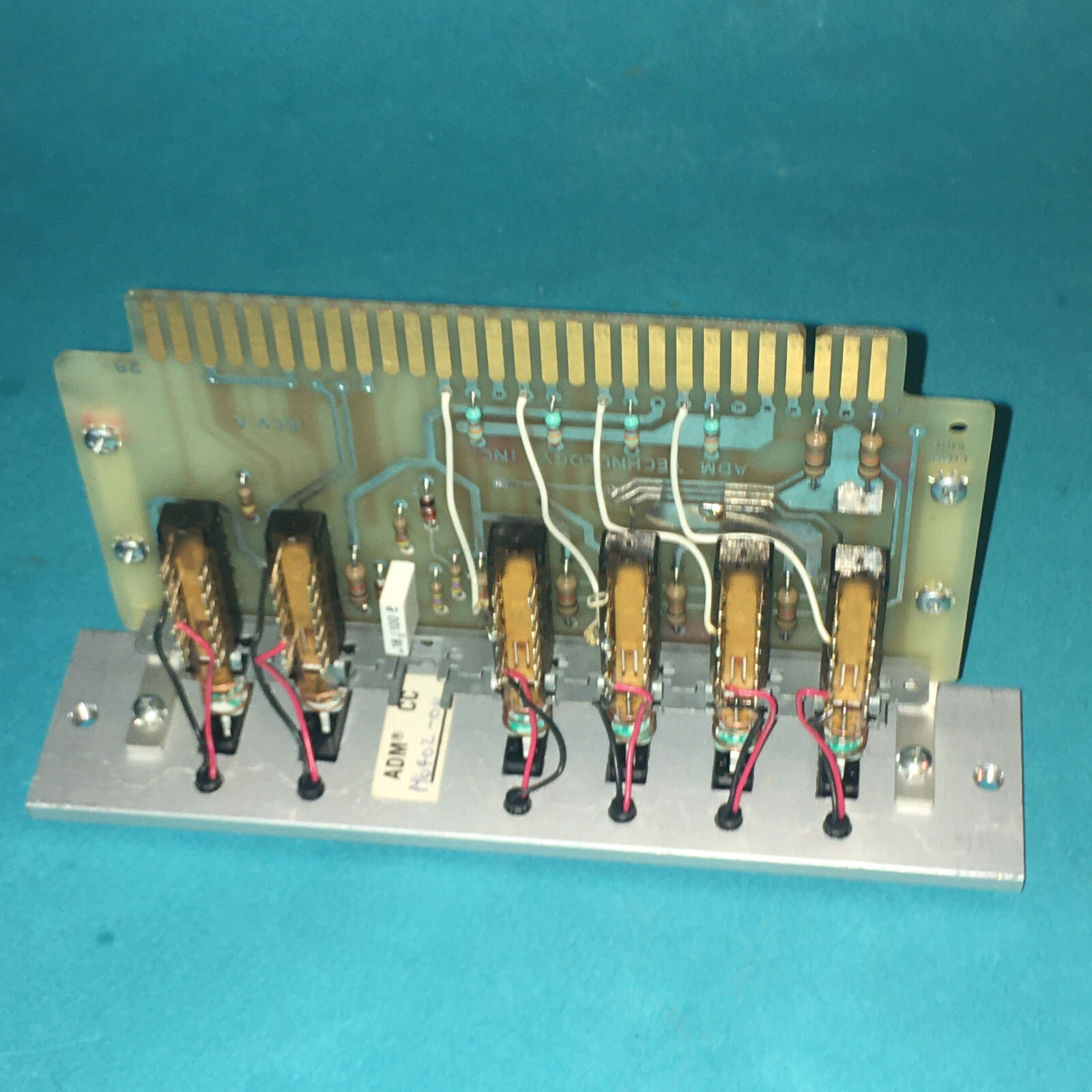 ADM MIXER MODULE BUSS SELECTOR 3-010-4124 MIXING BOARD BUS COMPONENT M6402-011 U