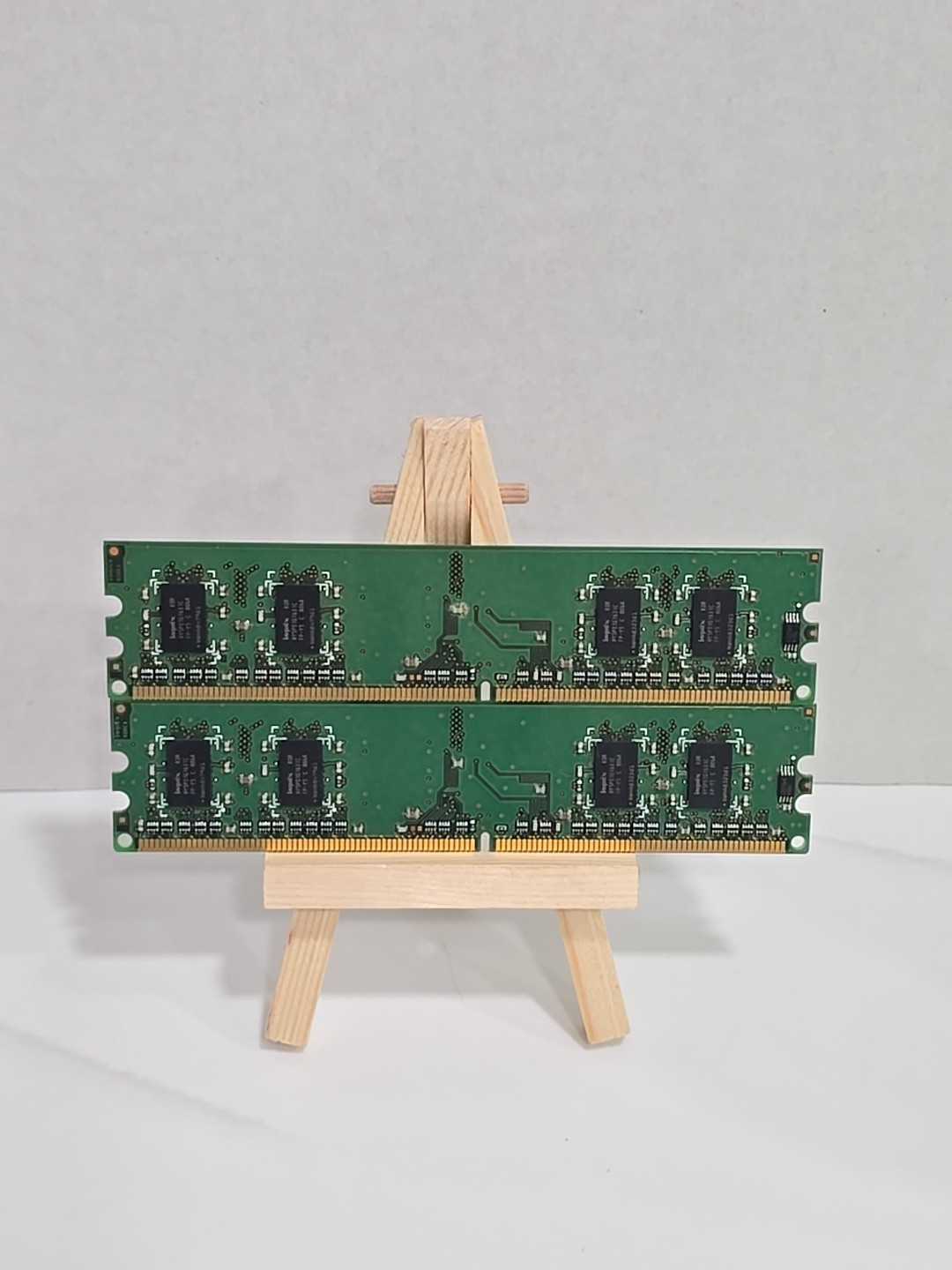 🔥 Lot of 2 Hynix 512MB 1Rx16 PC2-5300U-555-12 Module HYMP164U64CP6-Y5 AB RAM