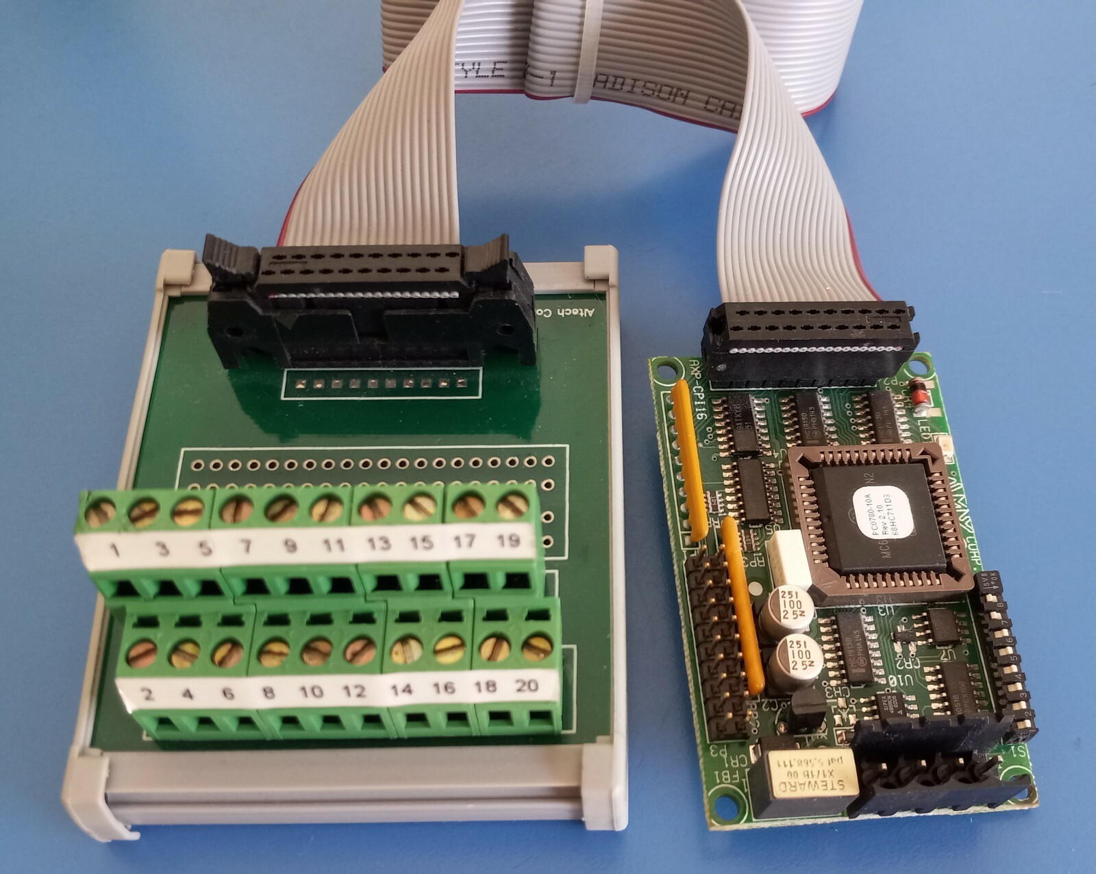 AMX-AXP-CPI16 16 CH I/O INTERFACE includes one 8 ch. I/O screw connection Block