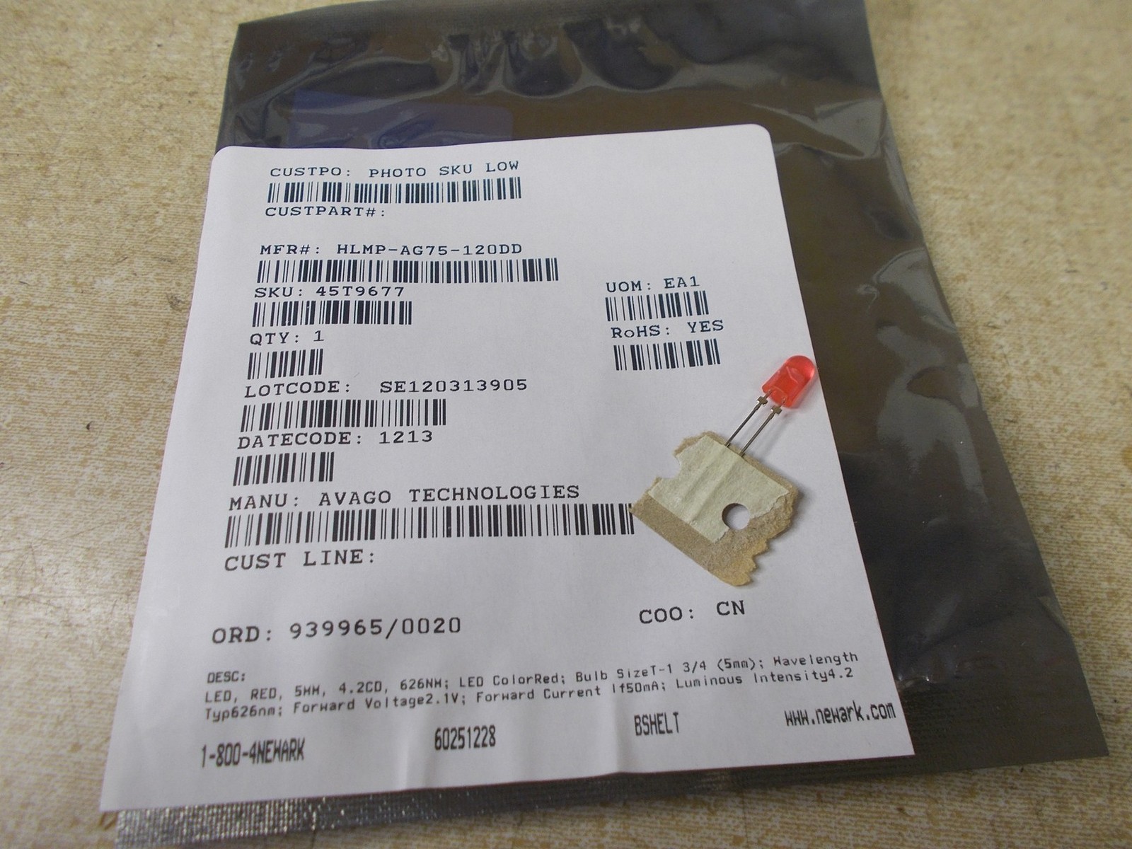 NEW Avago Tech LED RED HLMP-AG72-120DD *FREE SHIPPING*