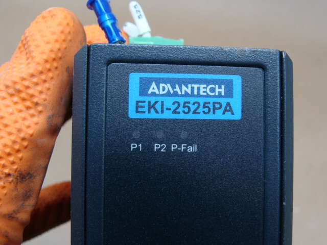 ADVANTECH 5-PORT INDUSTRIAL UNMANAGED ETHERNET SWITCH W/4-PORT PoE EKI-2525PA