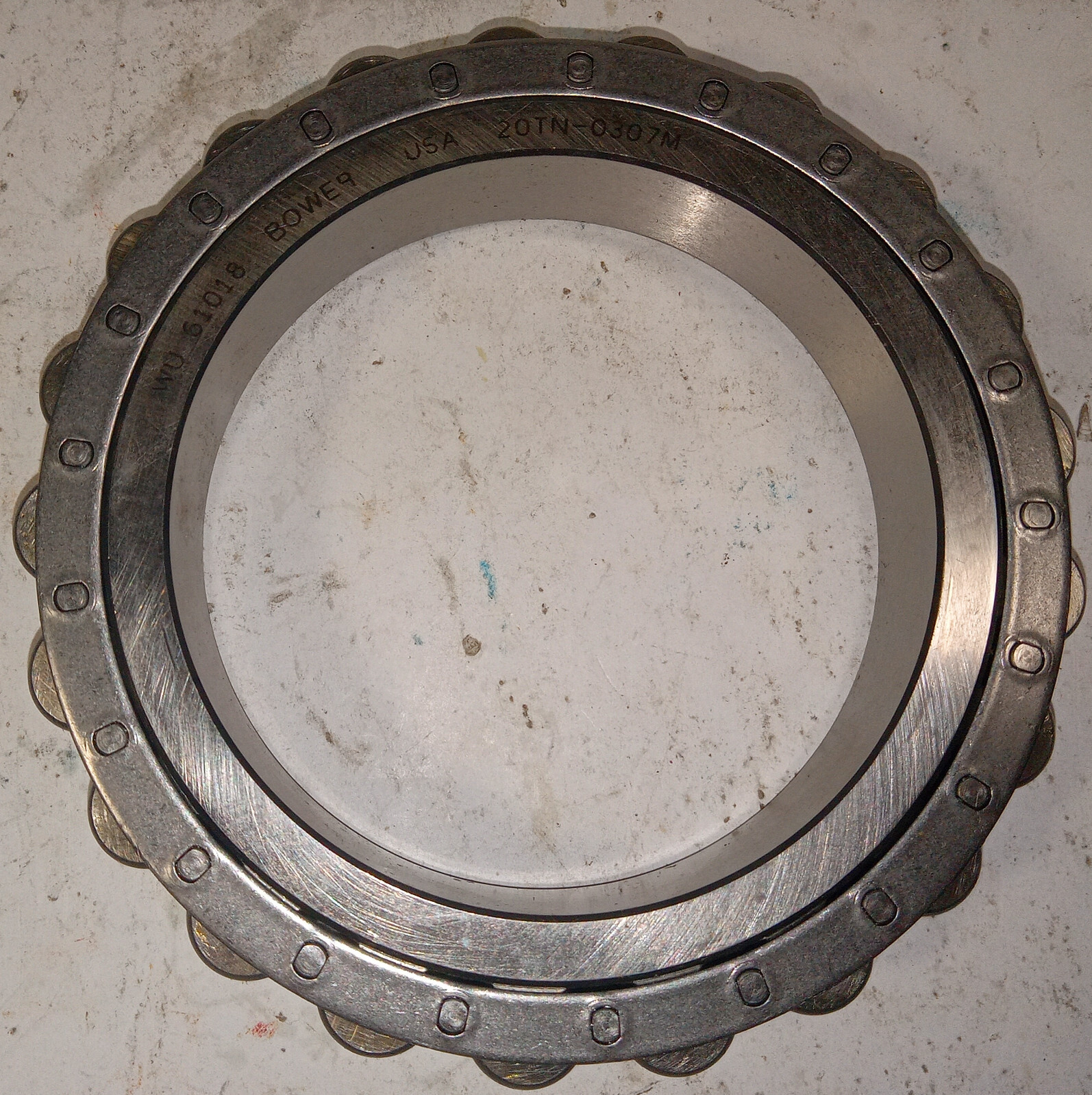 1 NEW BOWER 61018 CYLINDRICAL ROLLER BEARING NNB ***MAKE OFFER***