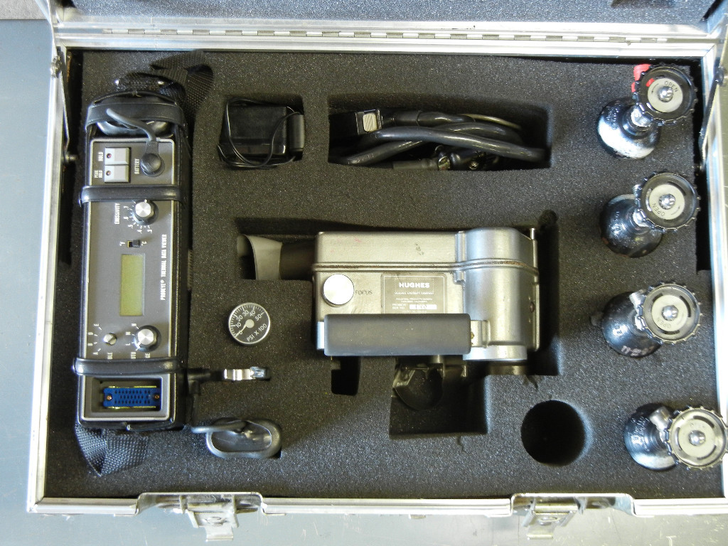 HUGHES AIRCRAFT PROBEYE 686 INFRARED DATA VIEWER