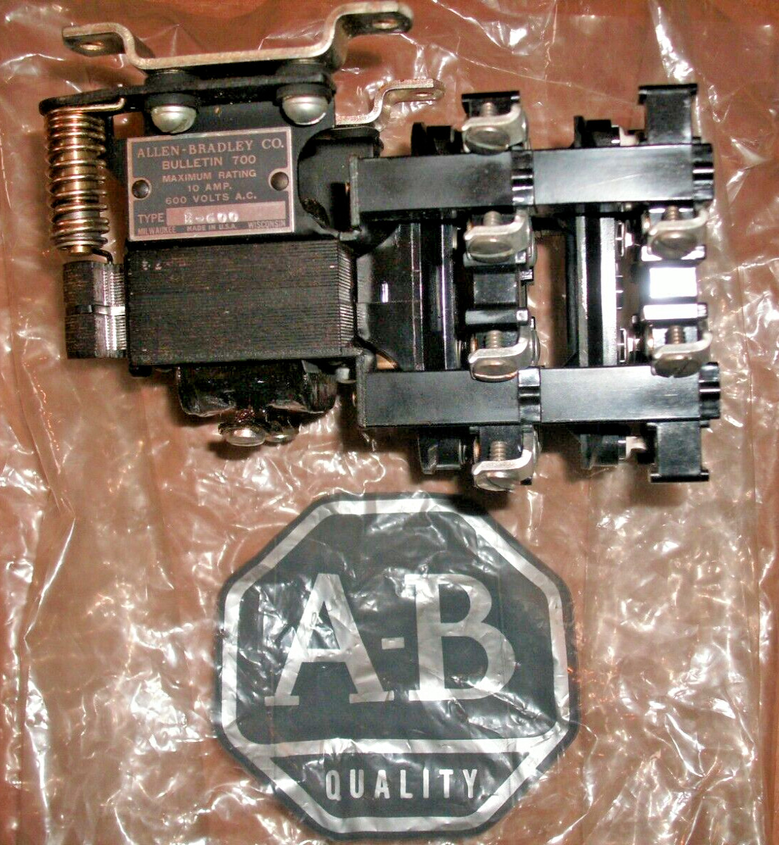 ALLEN BRADLEY 700B-600 RELAY 110V COIL 0A01 700-B600