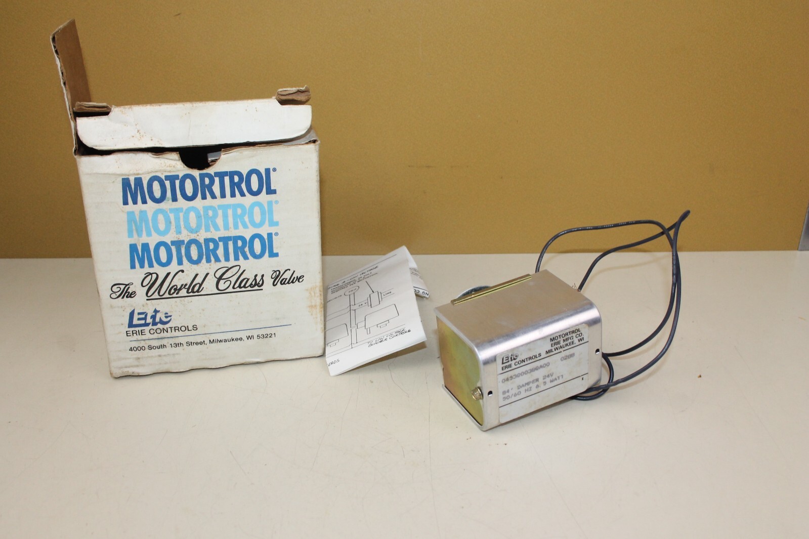 ERIE Damper Actuator Motortrol 0453G0038GA00 (loc:G) 6.5W 24V 50/60Hz