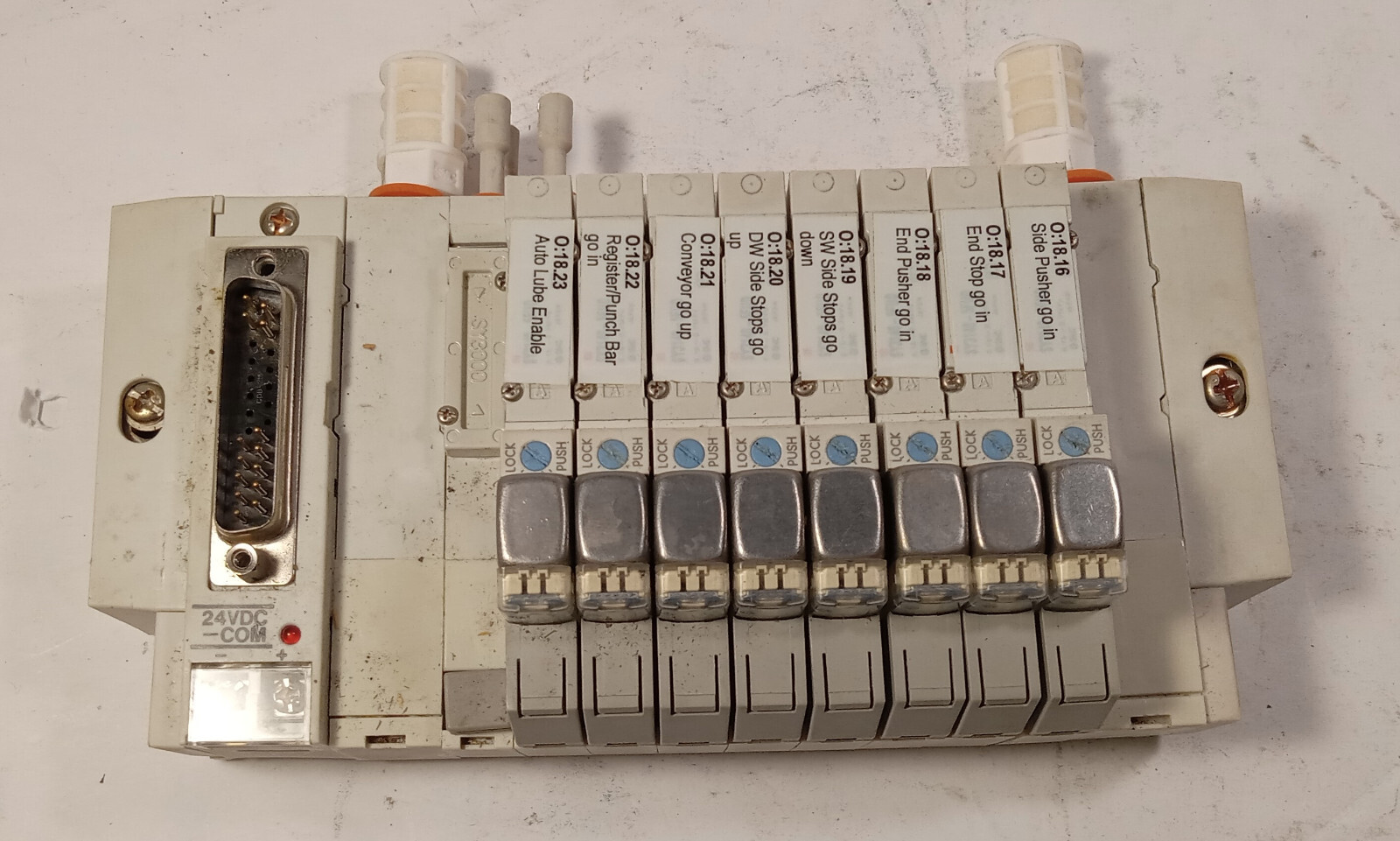 1 USED SMC SS5Y3-45NFU-09B-N3 8 PORT MANIFOLD VALVE STATION ***MAKE OFFER***