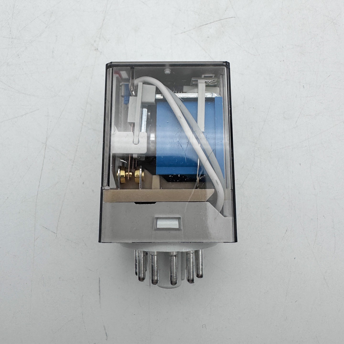 700-HAX3Z24-3-4 GP Tube Base Relay New Original 700HAX3Z2434