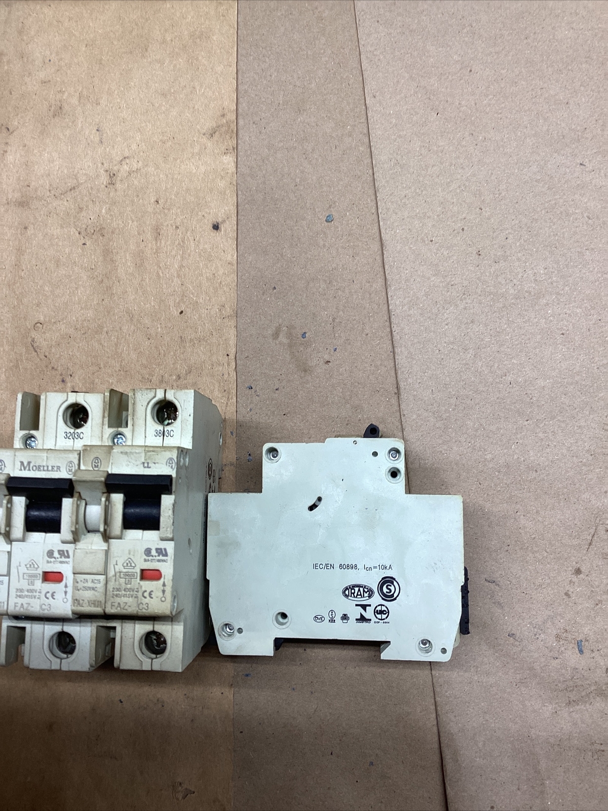 Lot Of 3 Moeller FAZ-C3 Circuit Breaker With FAZ-XH11 #5001PT35FML
