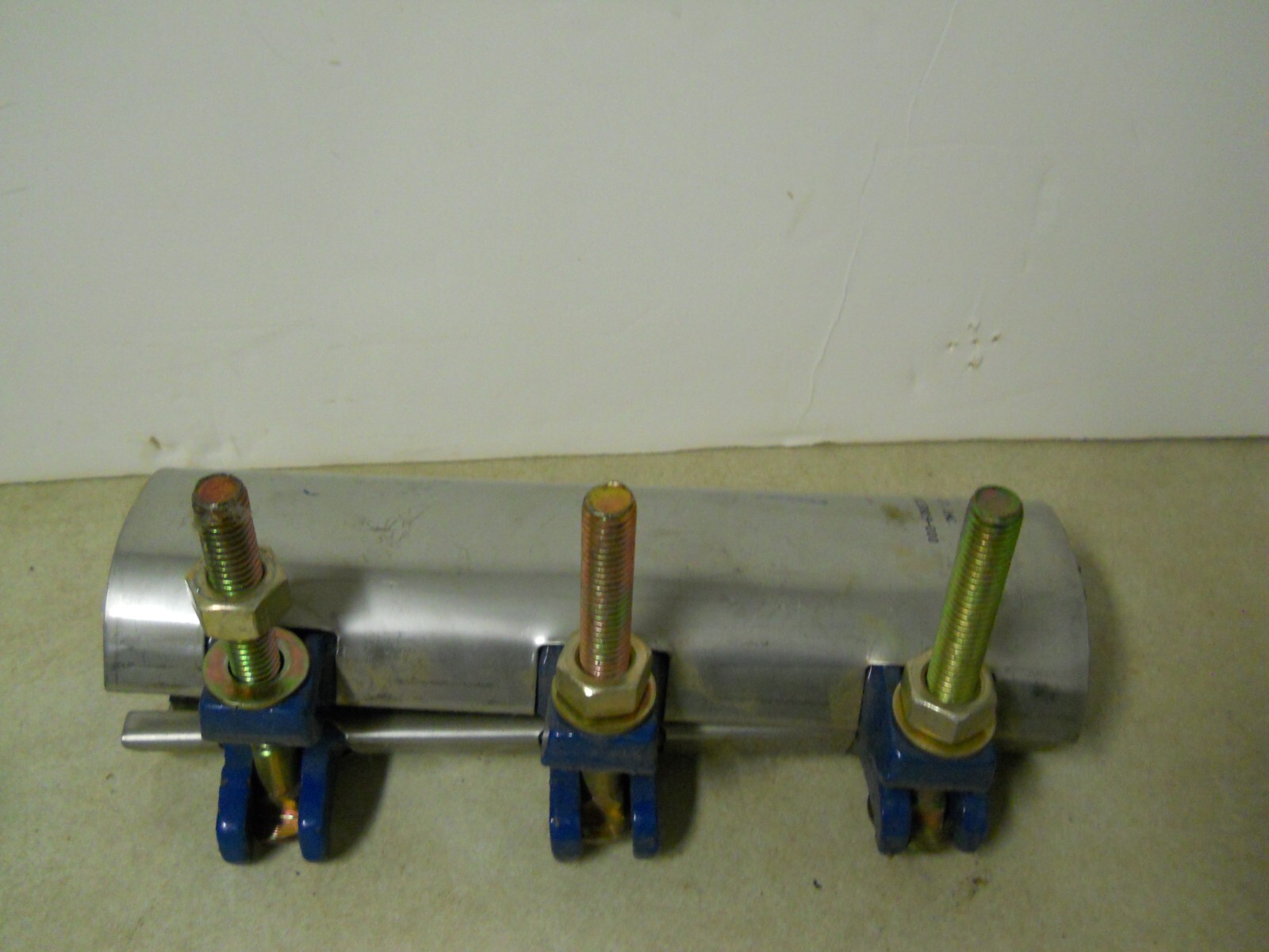 Smith Blair Full Circle Repair Clamp 245 Style 9″ x 2″ – 3 Bolt