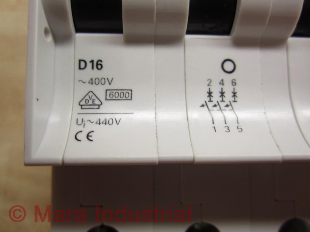 Siemens 5SX2316-8 Circuit Breaker