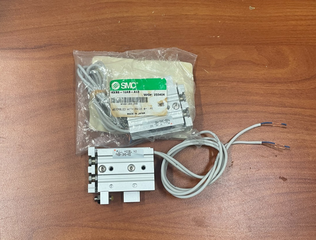 2pc SMC MXS8-10F-A93 Slide Cylinder *Unused Opened Box
