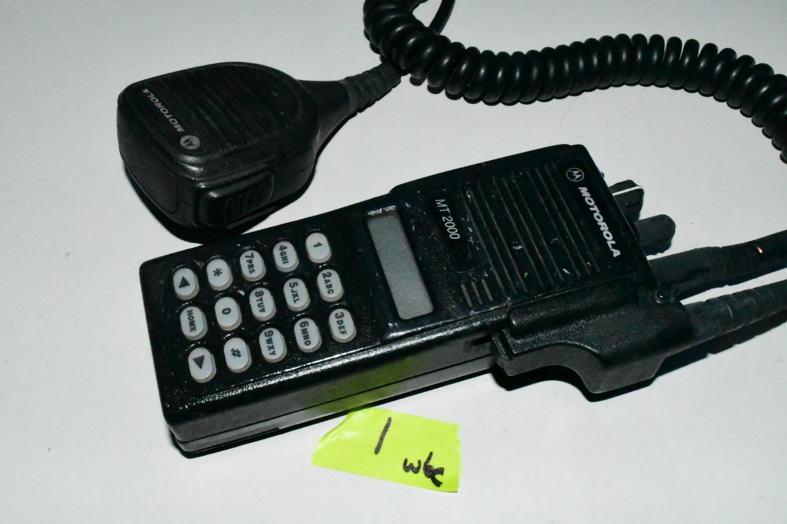 Motorola MT 2000 VHF Handheld Radio w/ battery and Mic H01KDH9AA7AN w6c #1