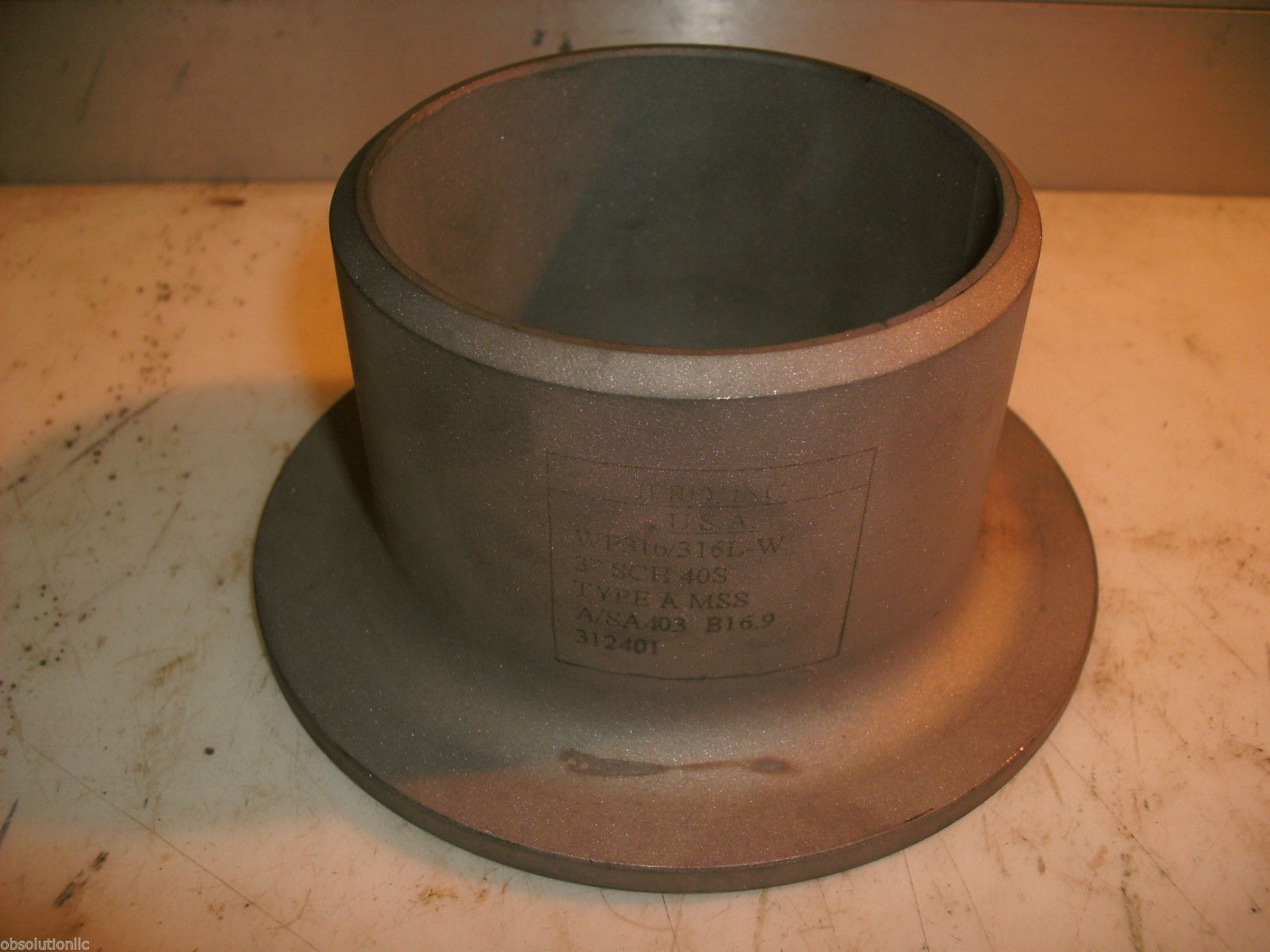 STAINLESS STEEL STUB END BUTT WELD 3″ WP316 / 316L-W SCHED 40 A/SA 403 B16.9