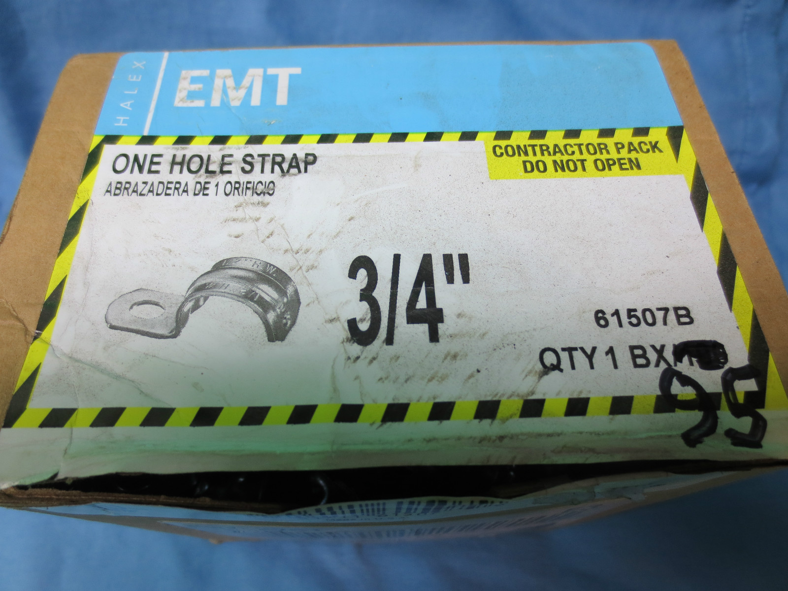 HALEX EMT 61507B 3/4″ ONE-HOLE STRAPS – 286448 – LOT of 95 pcs. in BOX – NEW SUR
