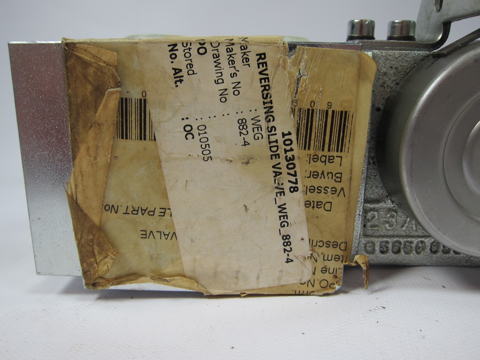 New WEG 882-4 Reversing Slide Valve Hawe Marine