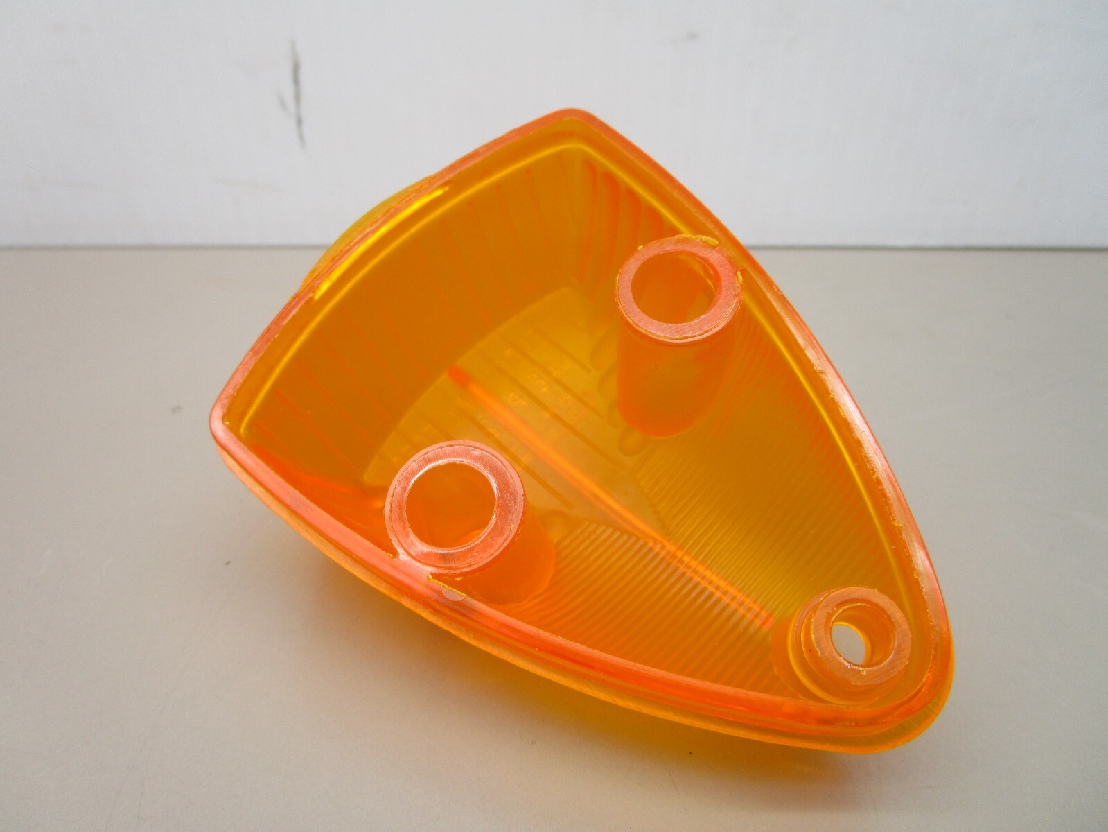 Weldon No. 5050 Amber Clearance Marker Light Lamp Lens Dome