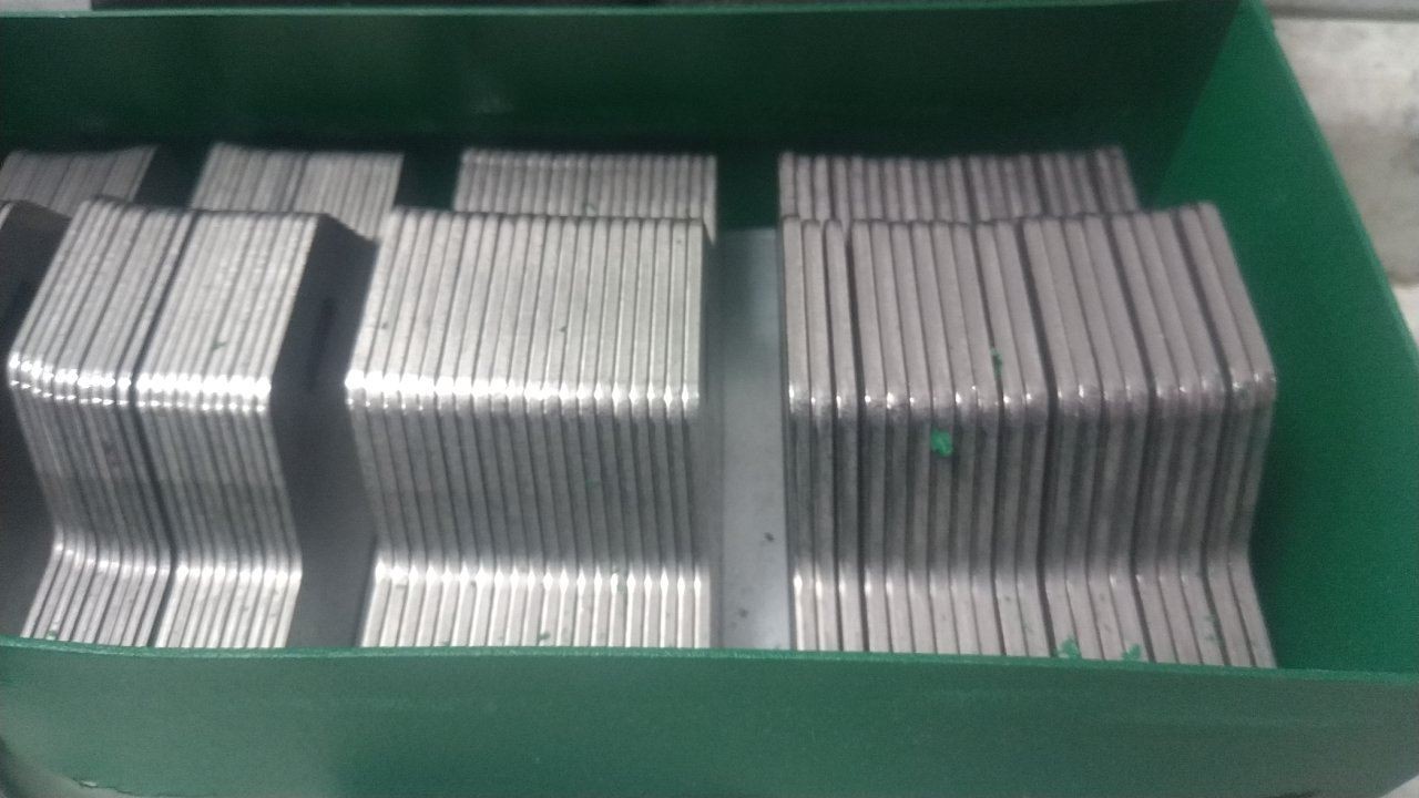 Maudlin Products MSD5-FK 260 Pc 5 In Shim L Slotted Shim with Tab Assortment
