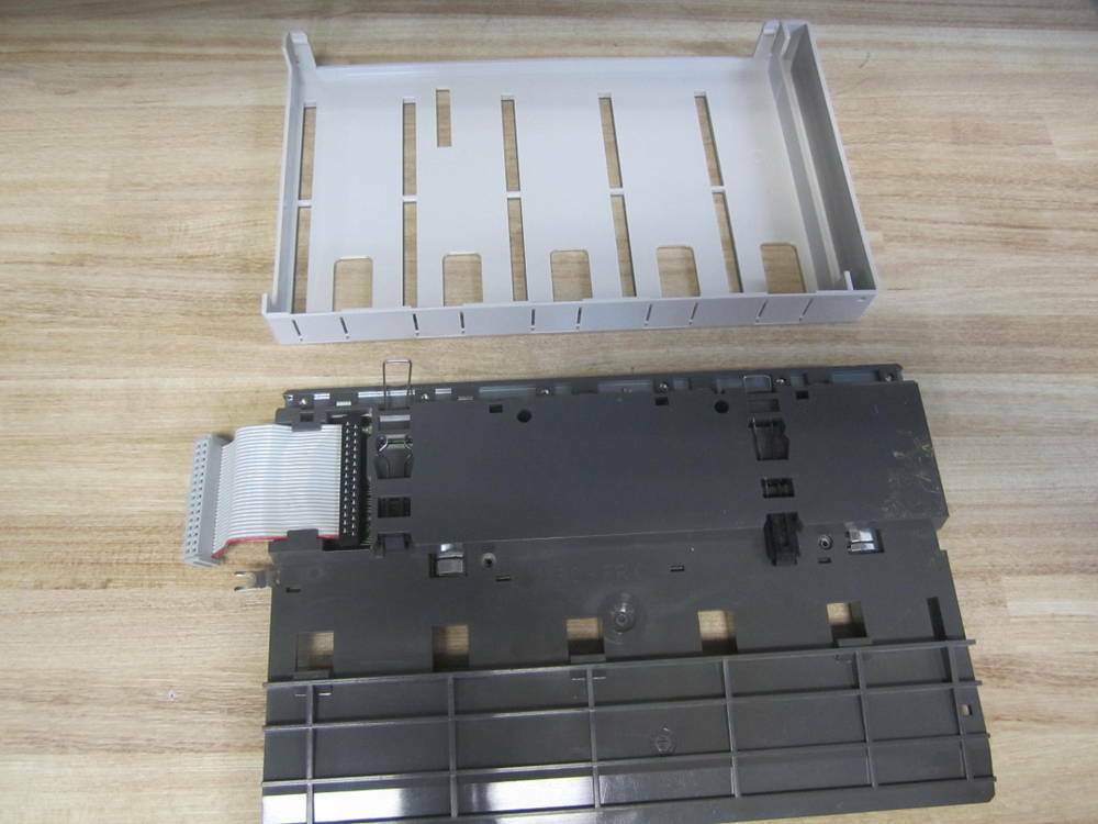 Schneider Modicon DTA 201/AS-HDTA-201 AEG Subrack