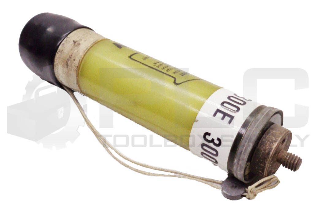 S&C ELECTRIC CO 131500R4 SM-5 FUSE REFILL UNIT 7.2KV AMP 300E TCC 153-4 2-93