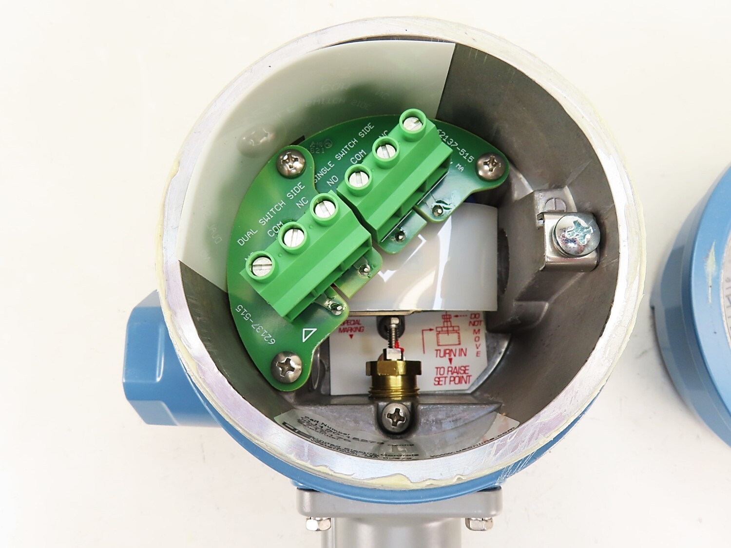 United Electric Controls QJ120-15273 QJ12015273 Pressure Switch 20 to 500PSI NIB