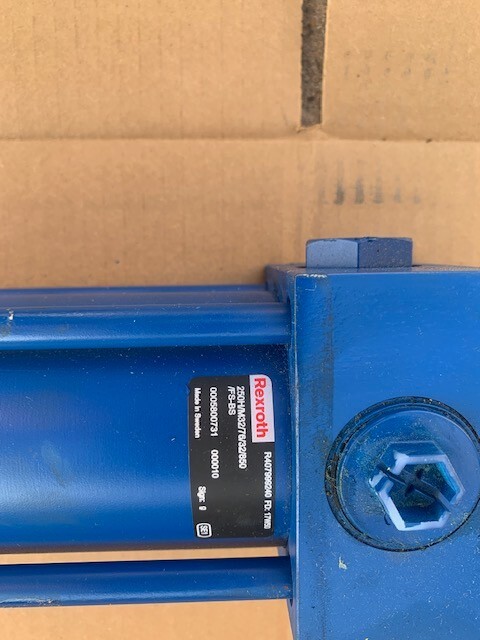 Rexroth 250H/M32/76/32/850/FS-BS R407999240 Hydraulic Cylinder