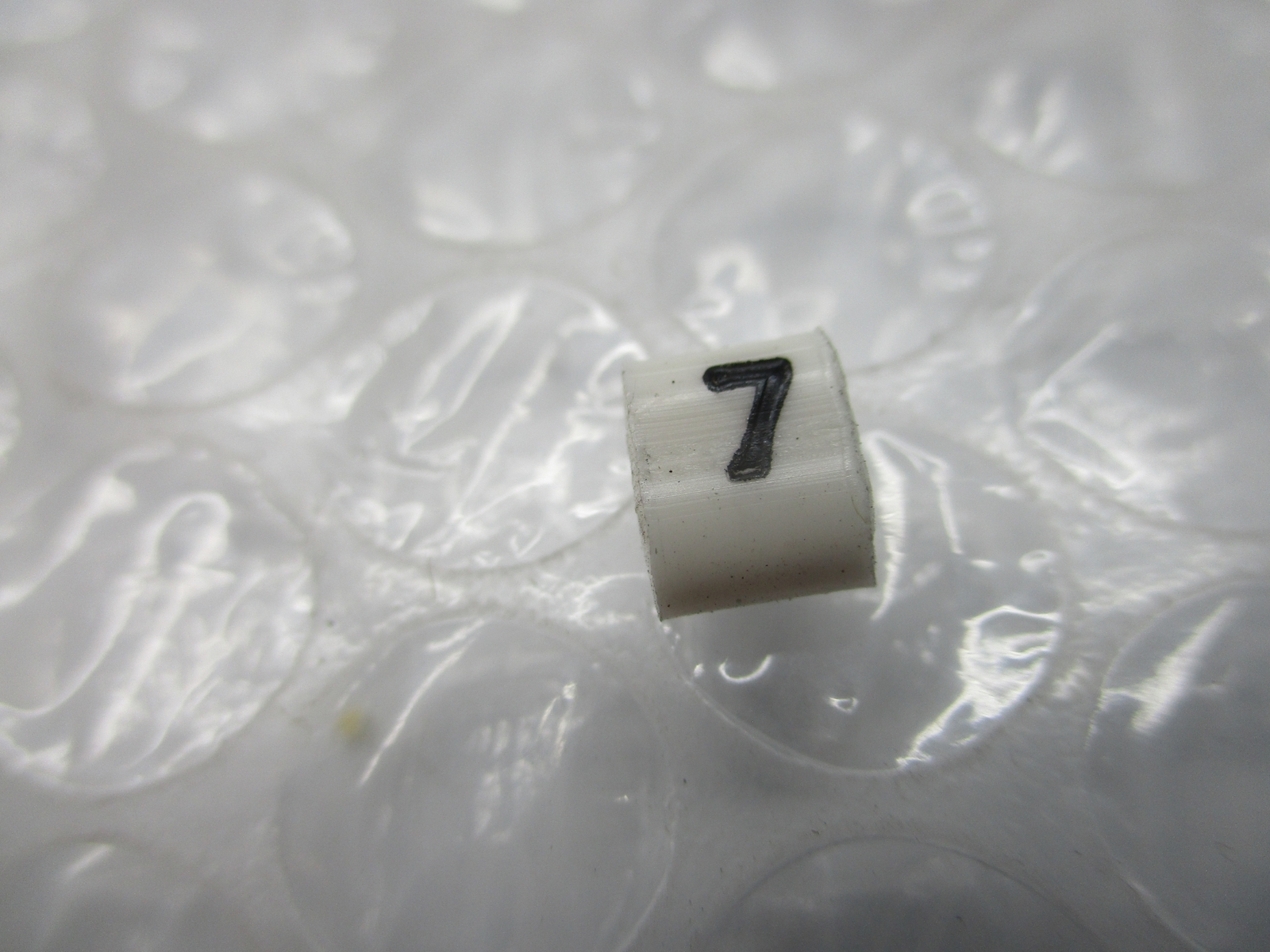 INDUSTRIAL SPARE SM1407 MARKERS PKG OF 200 NSMP