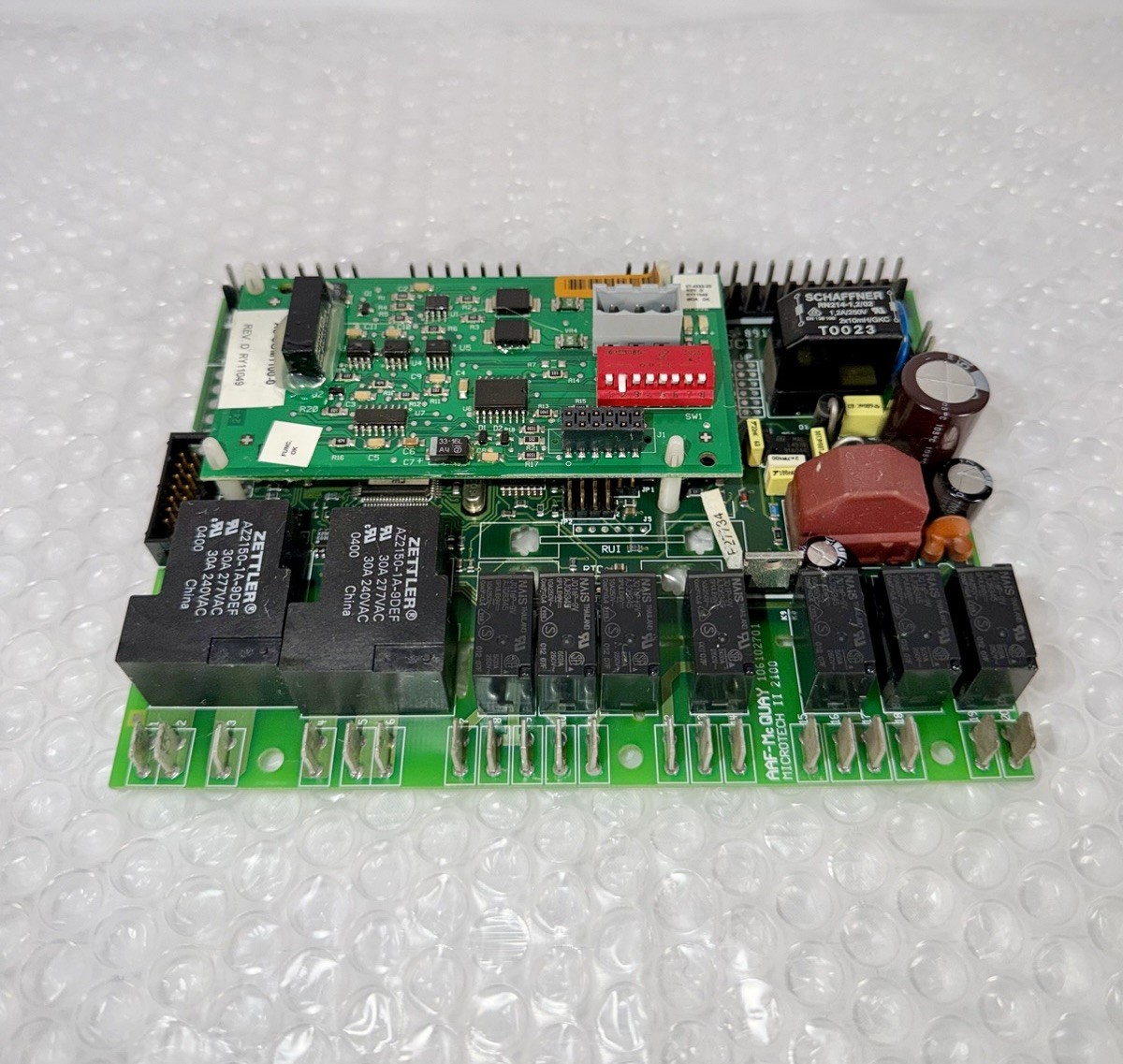 AAF MCQUAY 106102701 25-89127-0 HVAC CONTROL BOARD