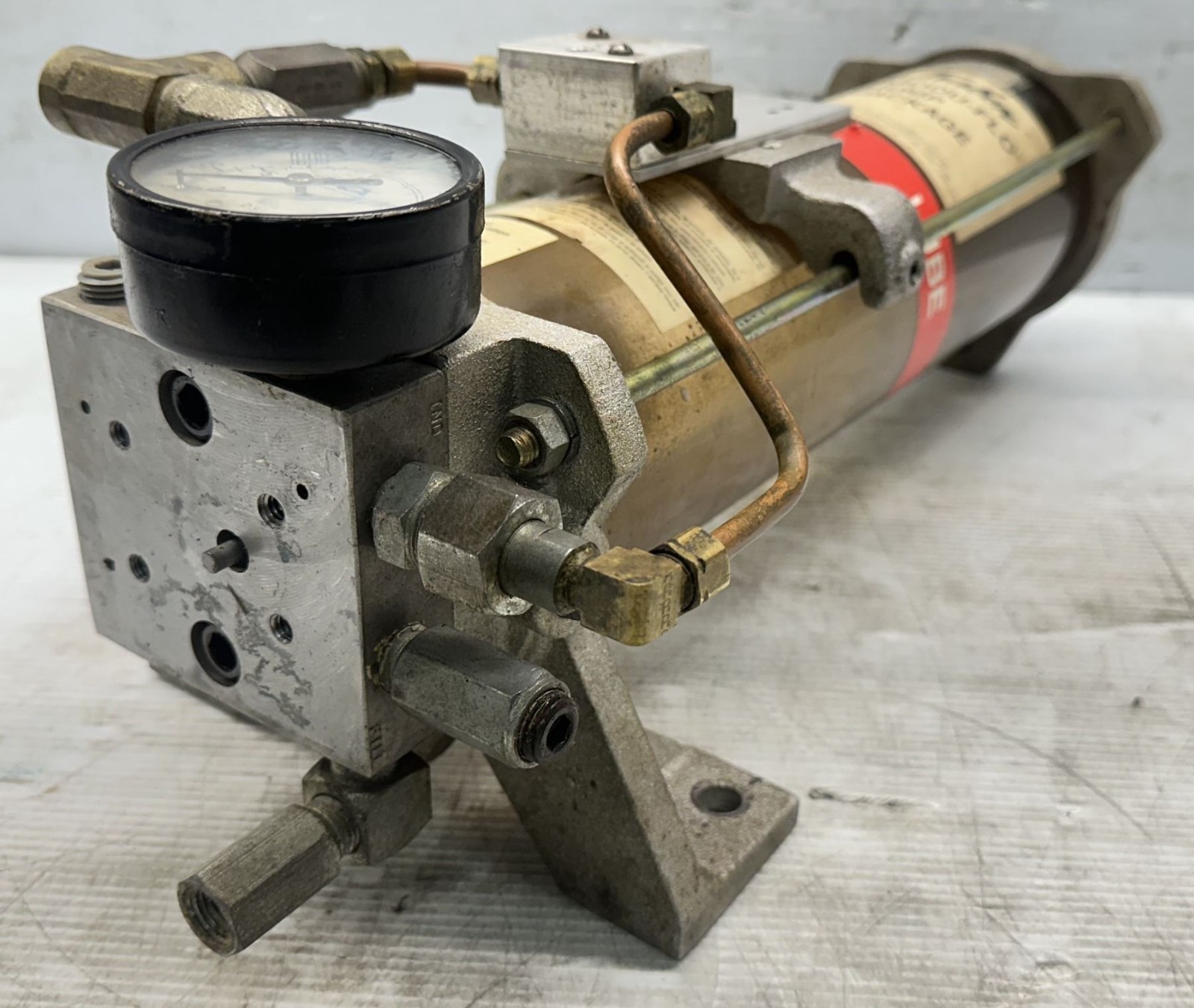 Lubriquip Trabon MODU-FLO Pump Package Lubricator See Pics