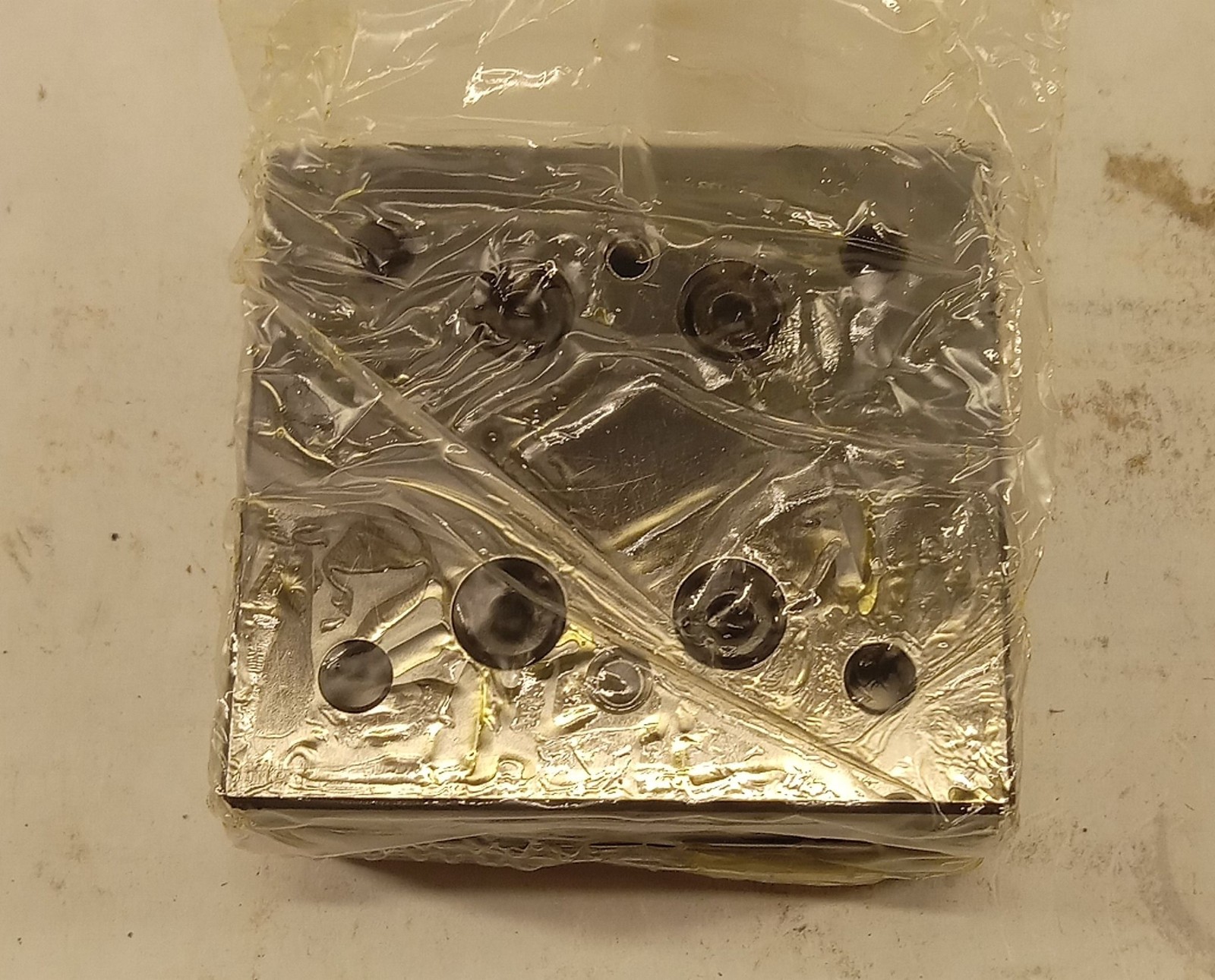 1 NEW IKO CRWU60-55 CROSS LINEAR TABLE BEARING NIB ***MAKE OFFER***