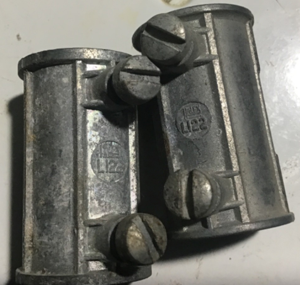 NOS Electrical~7 NEER TC-511~6 B&2 Halex LI22=Lot of 15 Set Screw Couplings~3/4”