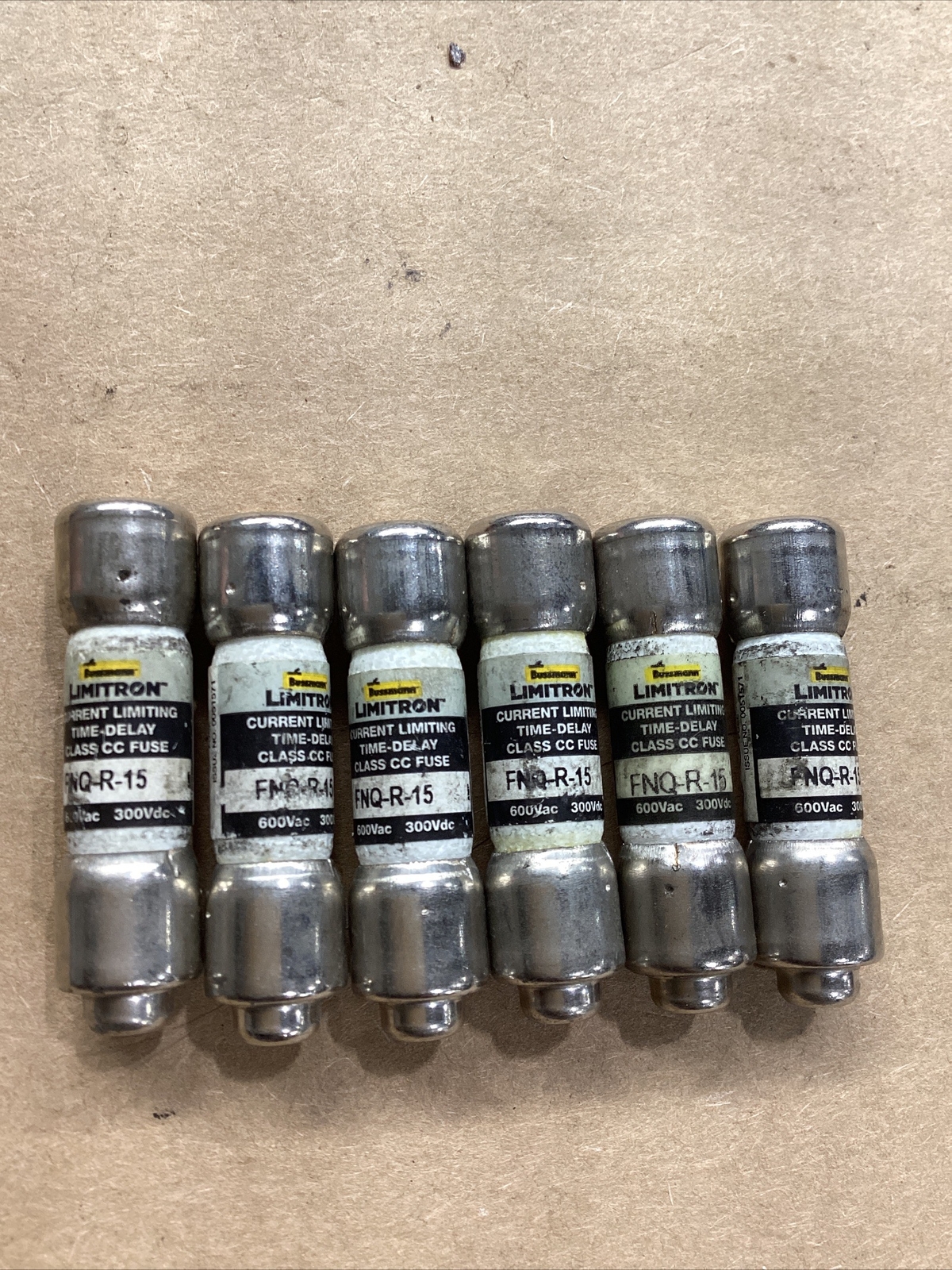 Bussmann Limitron FNQ-R-15 Fuse Lot Of 6 #683I102