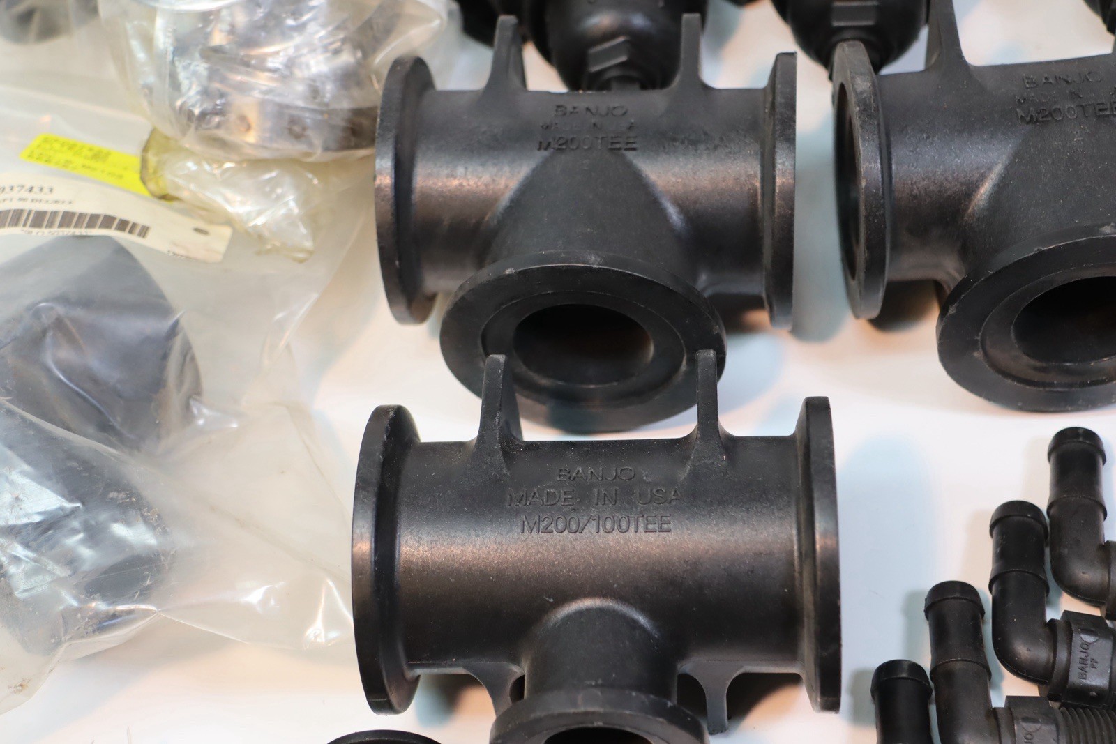 Lot Of Banjo Fittings M200/100 M200 TEE M200/125mpt Clamps/Gaskets 150G LS075-20