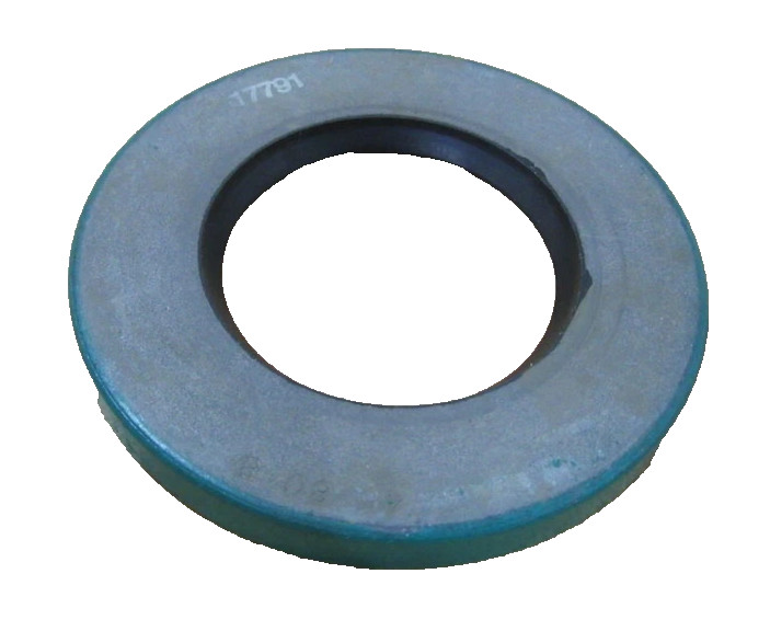 NEW Chicago Rawhide CR 17791 SKF Oil Seal 45 x 80 x 8