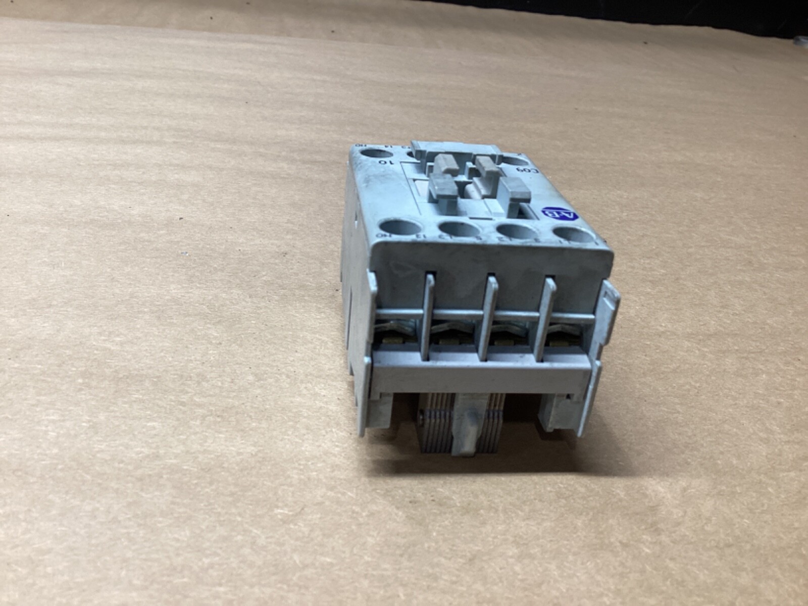 Allen Bradley 100-C09*10 Contact Block Series A #100M18