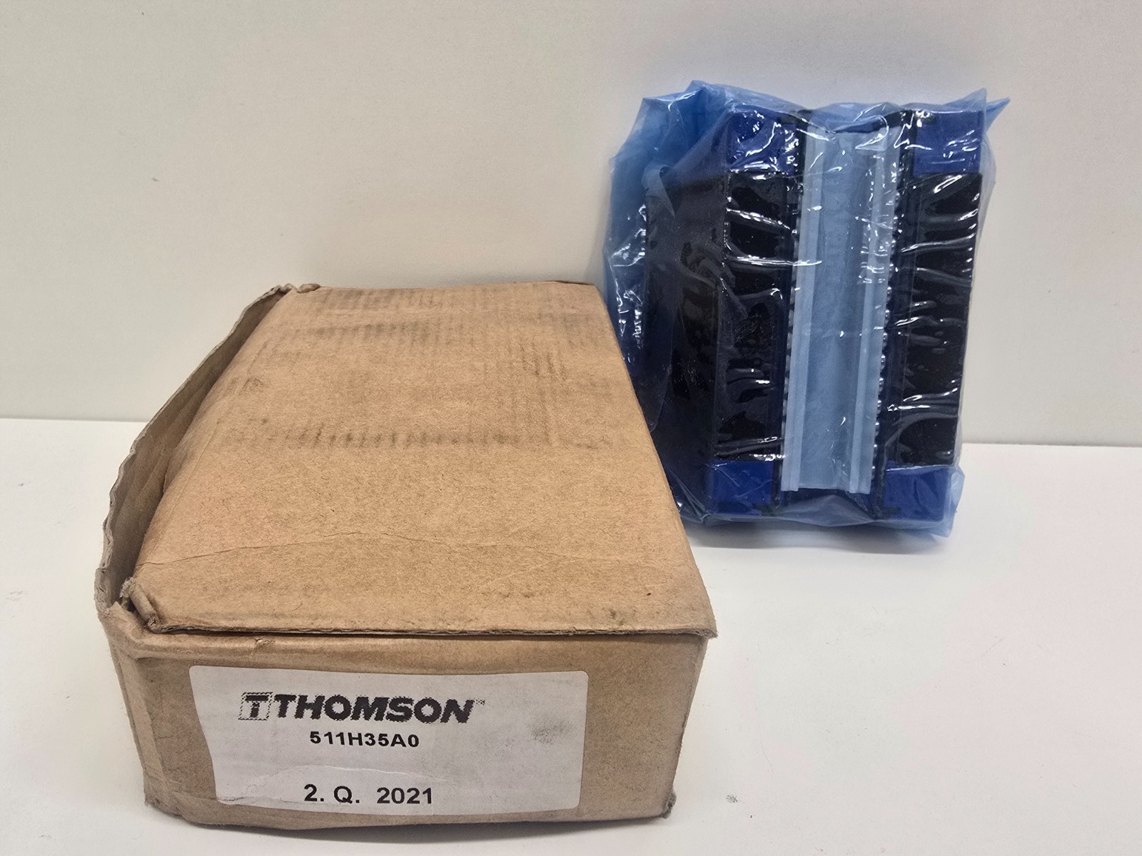 NEW IN BOX! THOMSON LINEAR BEARING BALL CARRIAGE 511H35A0