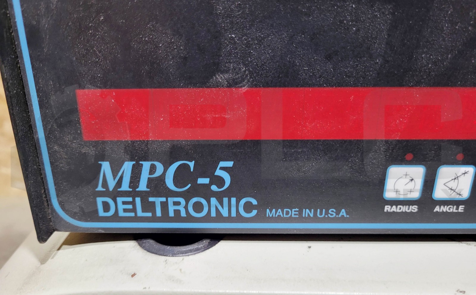 DELTRONIC DH14-MPC4 OPTICAL COMPARATOR 120V 60HZ 2A W/ MPC-5 MULTIPRESSOR