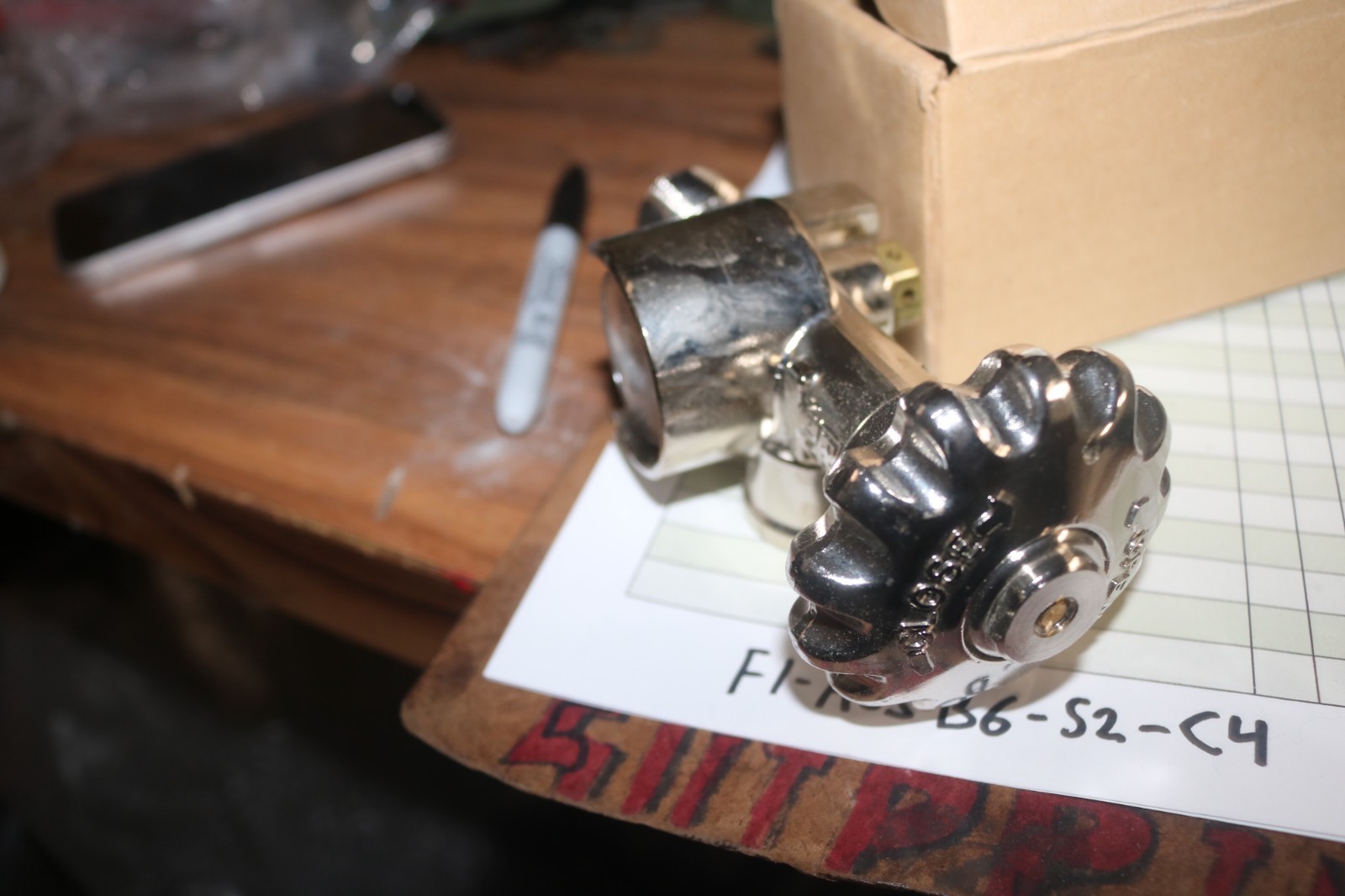 NOS 3000 PSI nitrogen valve with gauge RS N-100 2233AX 4820-01-244-2380