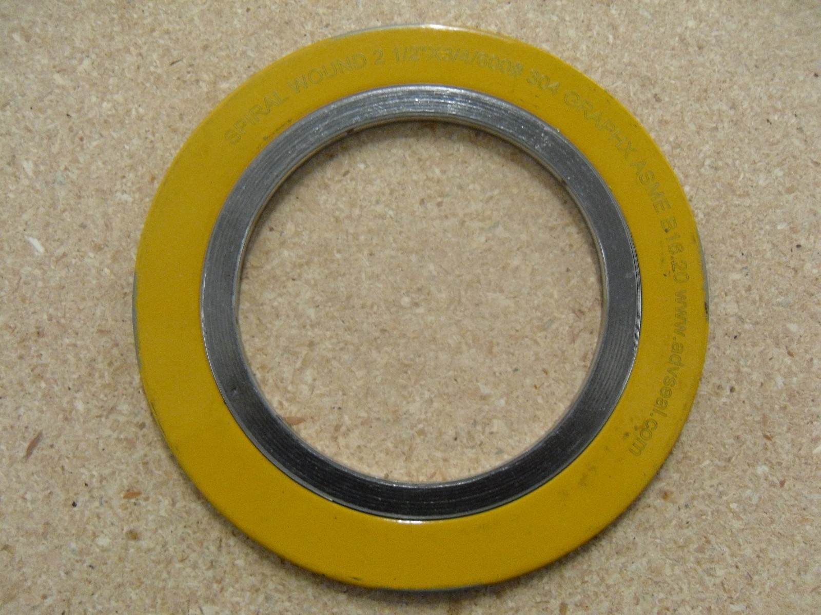 SPIRAL WOUND GASKET 2-1/2″ x3/4/ 600 #304 GRAPHX ASME B16.20