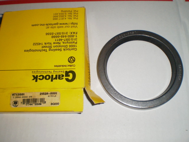 GARLOCK 67X5551 KLOZURE OIL SEAL 21528-5551 ,DEERE 21X40054A,FELPRO TCS45498
