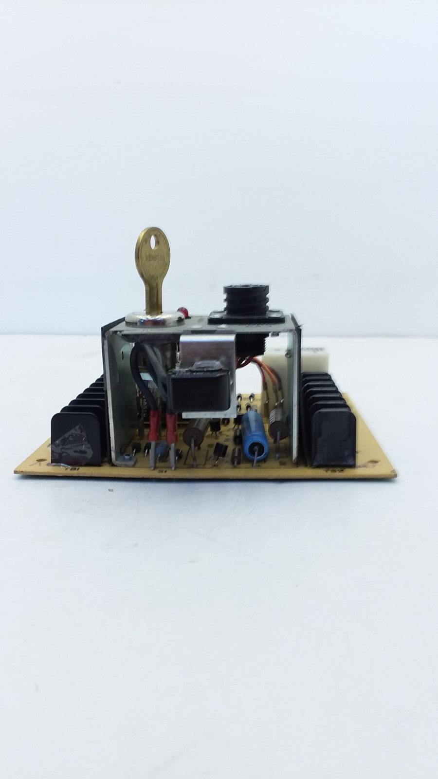 PYROTRONICS 580-119675 PCB CIRCUIT BROARD MODULE WITH KEY NNB