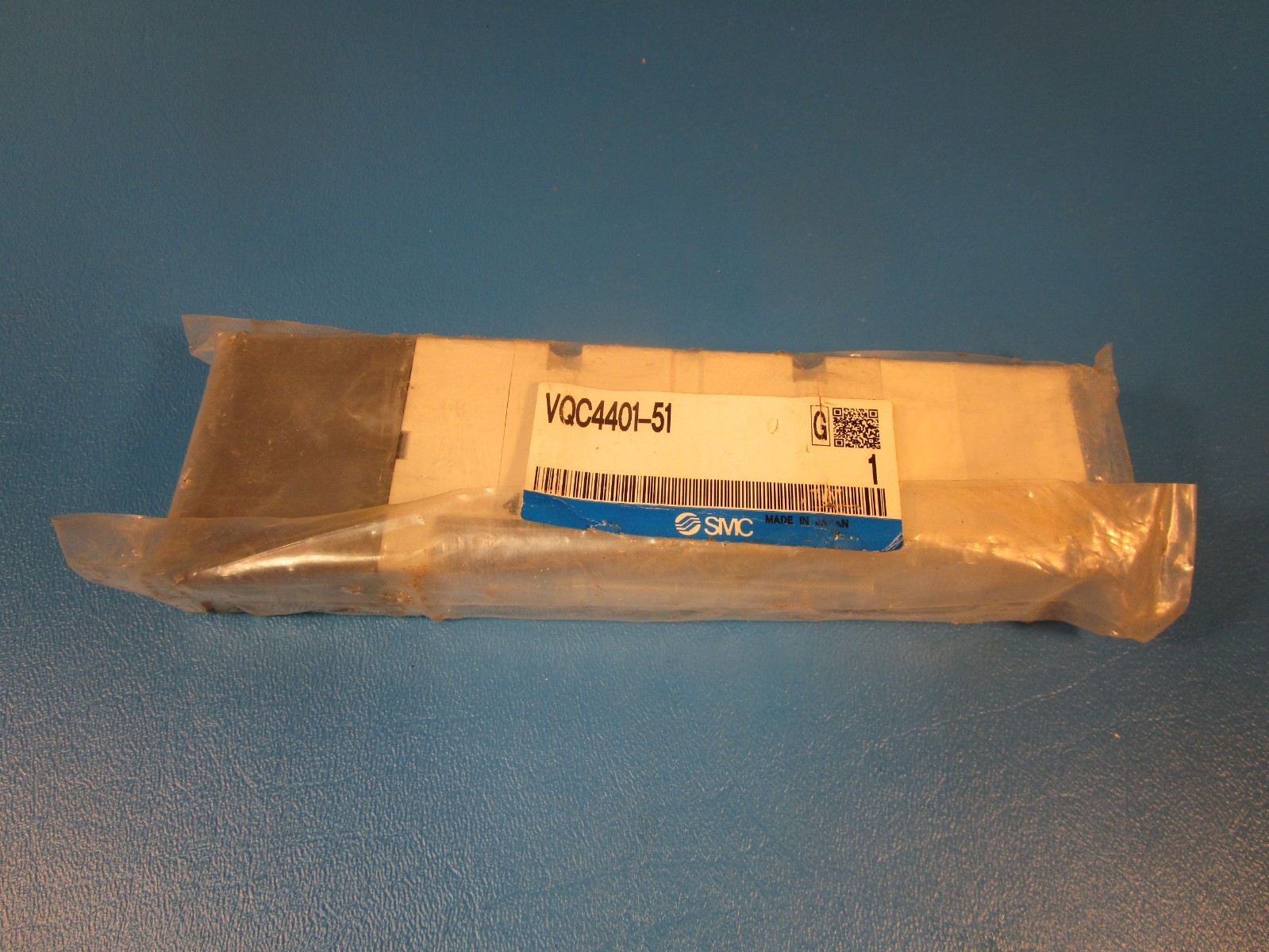 SMC VQC4401-51, SOLENOID VALVE, PLUG-IN, 5 PORTS, 0.2-1.0 MPA