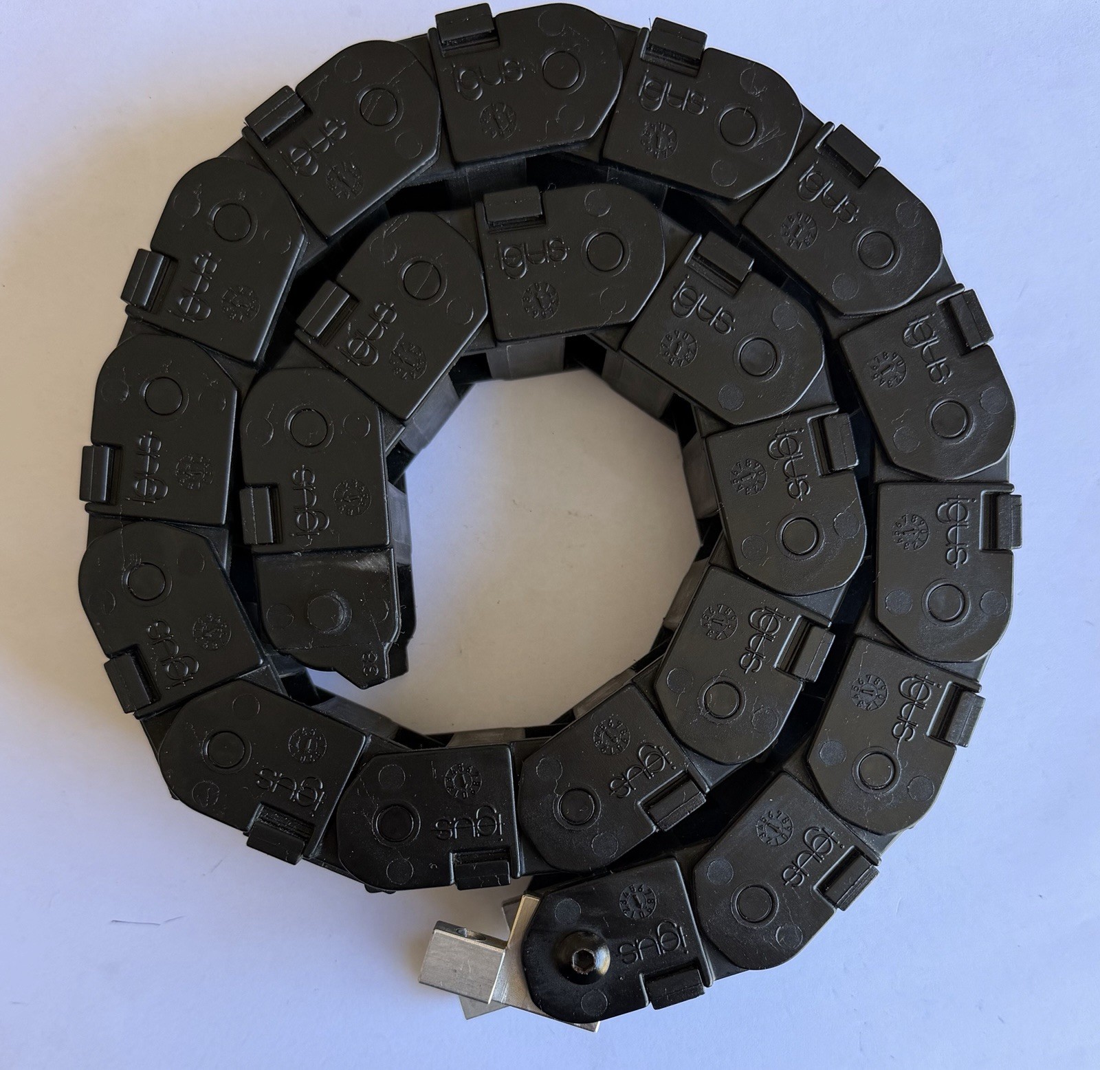 Igus 15 2 38 Energy Chain 22 Links
