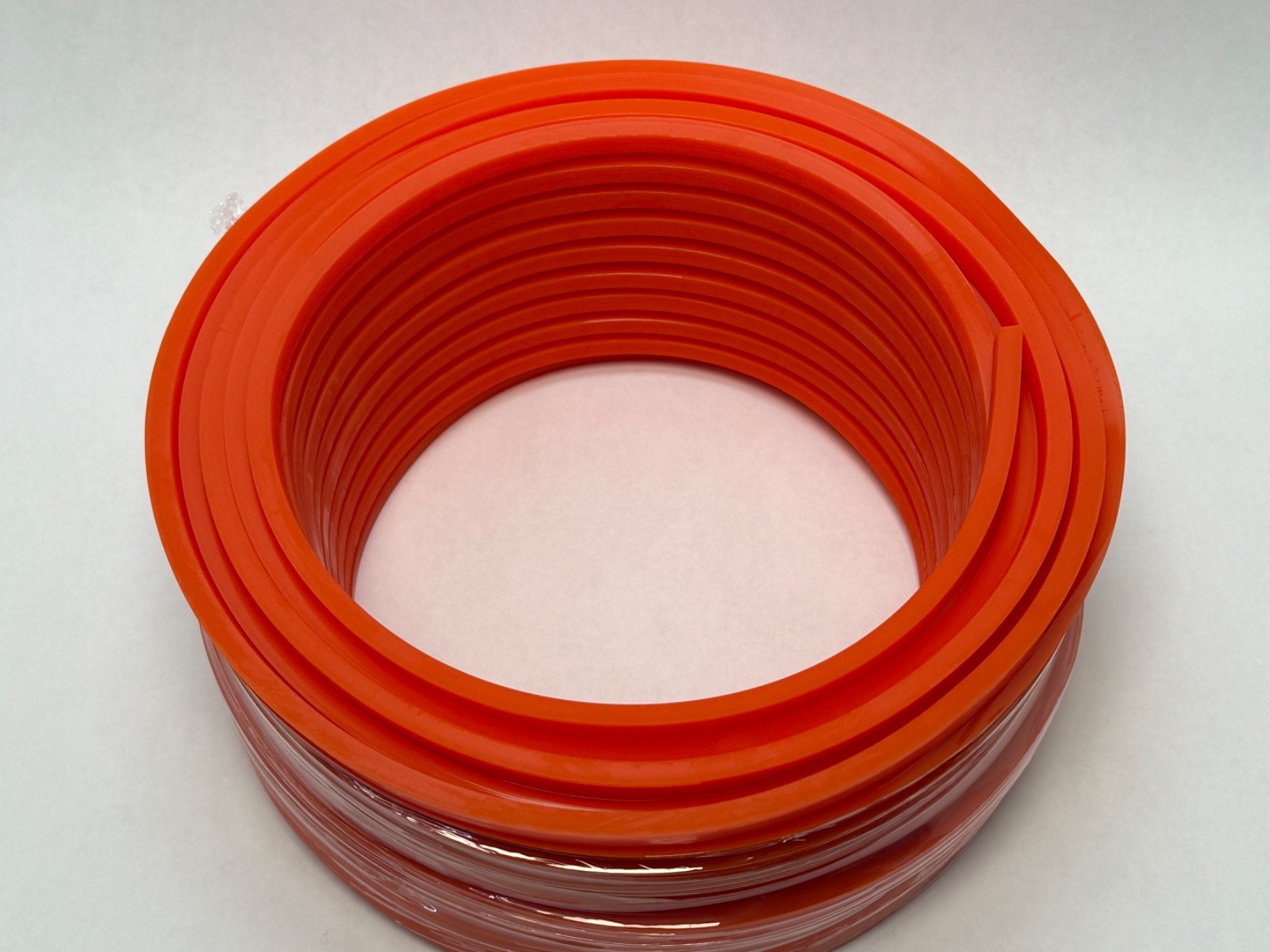 Fenner-Drives 1032020 Eagle Orange 85 Polyurethane Belting 3L 100ft