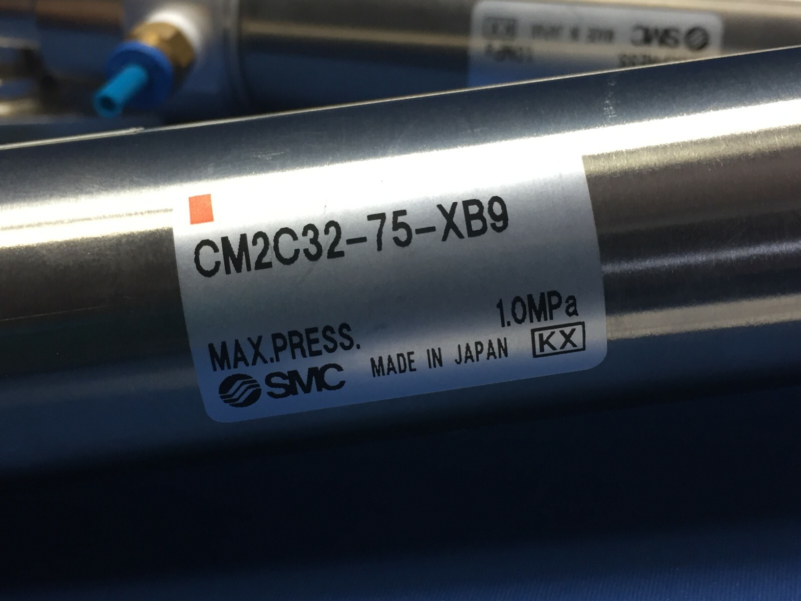 SMC CM2C32-75-XB9 PNEUMATIC CYLINDERS ACTUATOR LOT OF 2