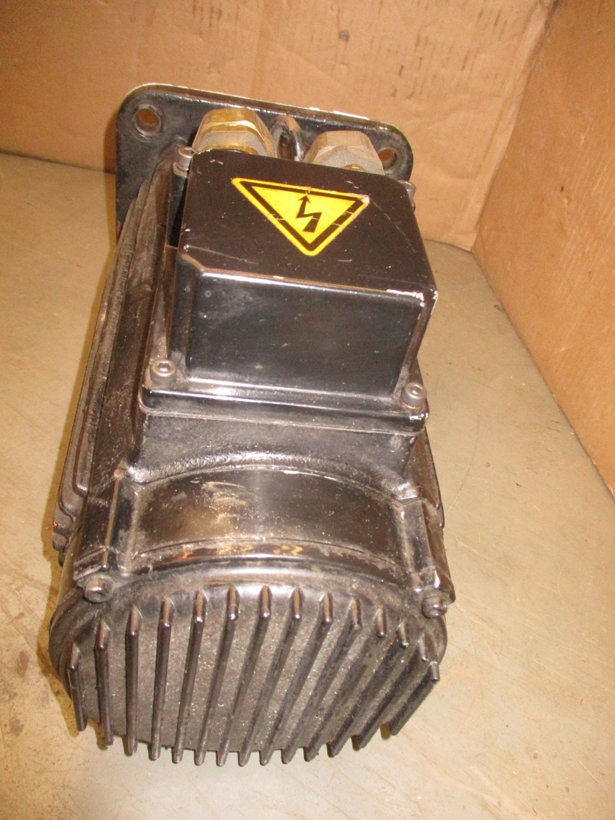 Okuma BL-Motor Type BL-80E-20T 1.5KW 73/80Kg-cm 2000RPM 154V 7.5A 53193AH
