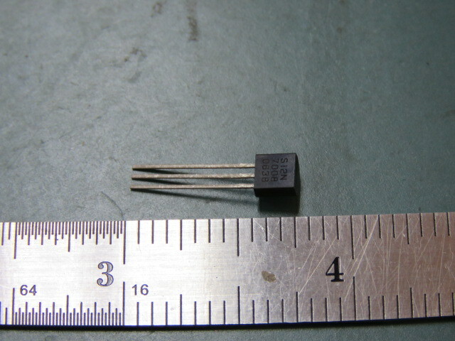 On Semi 2N7008RLRA Qty of 300 per Lot Trans MOSFET N-CH Si 60V 0.15A 3-Pin TO-9