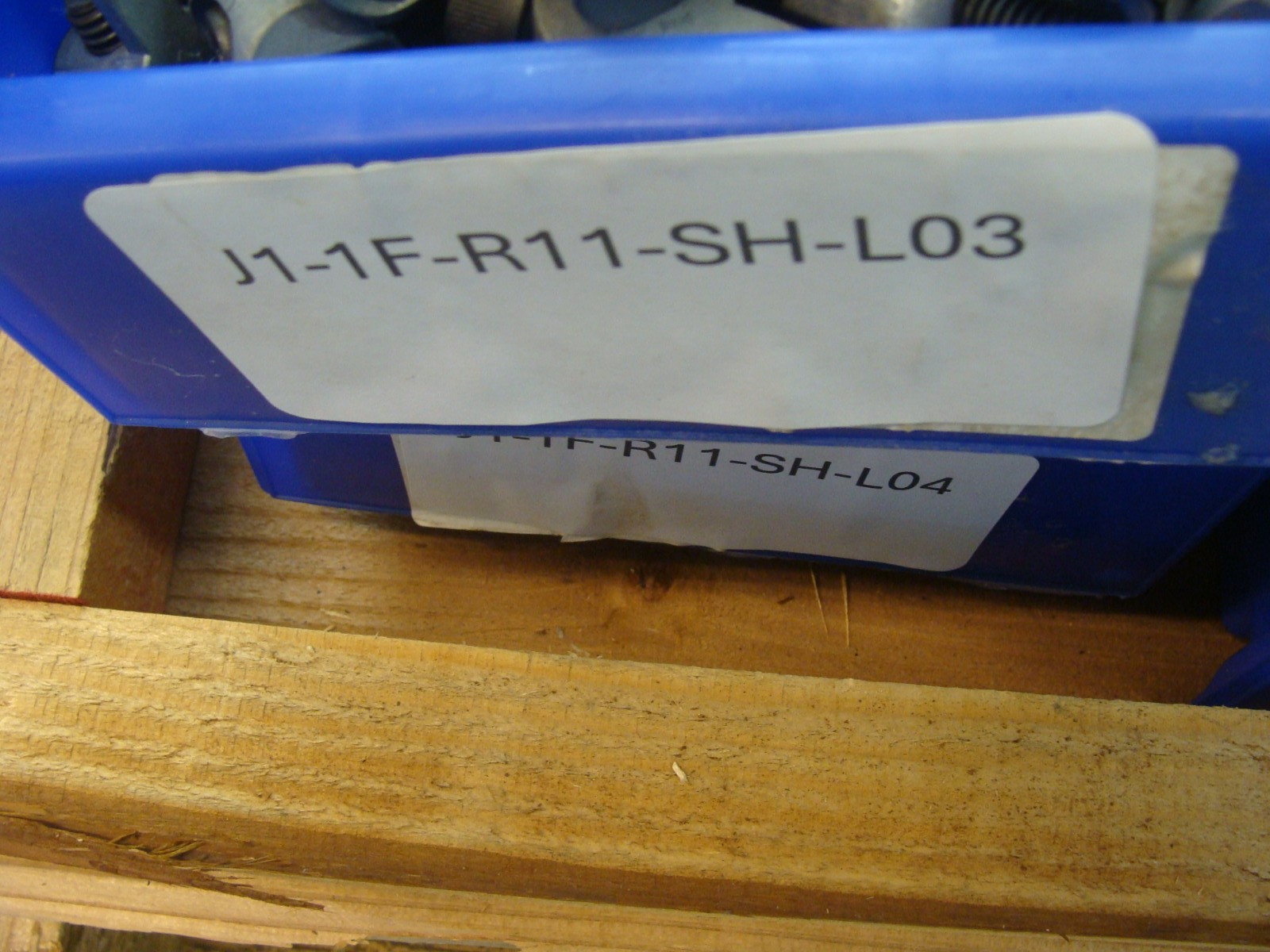 LOT OF 15 80/20 INC 15 SERIES ANCHOR FASTENERS P/N 3360 ZINC 5/16-18 X 1.3