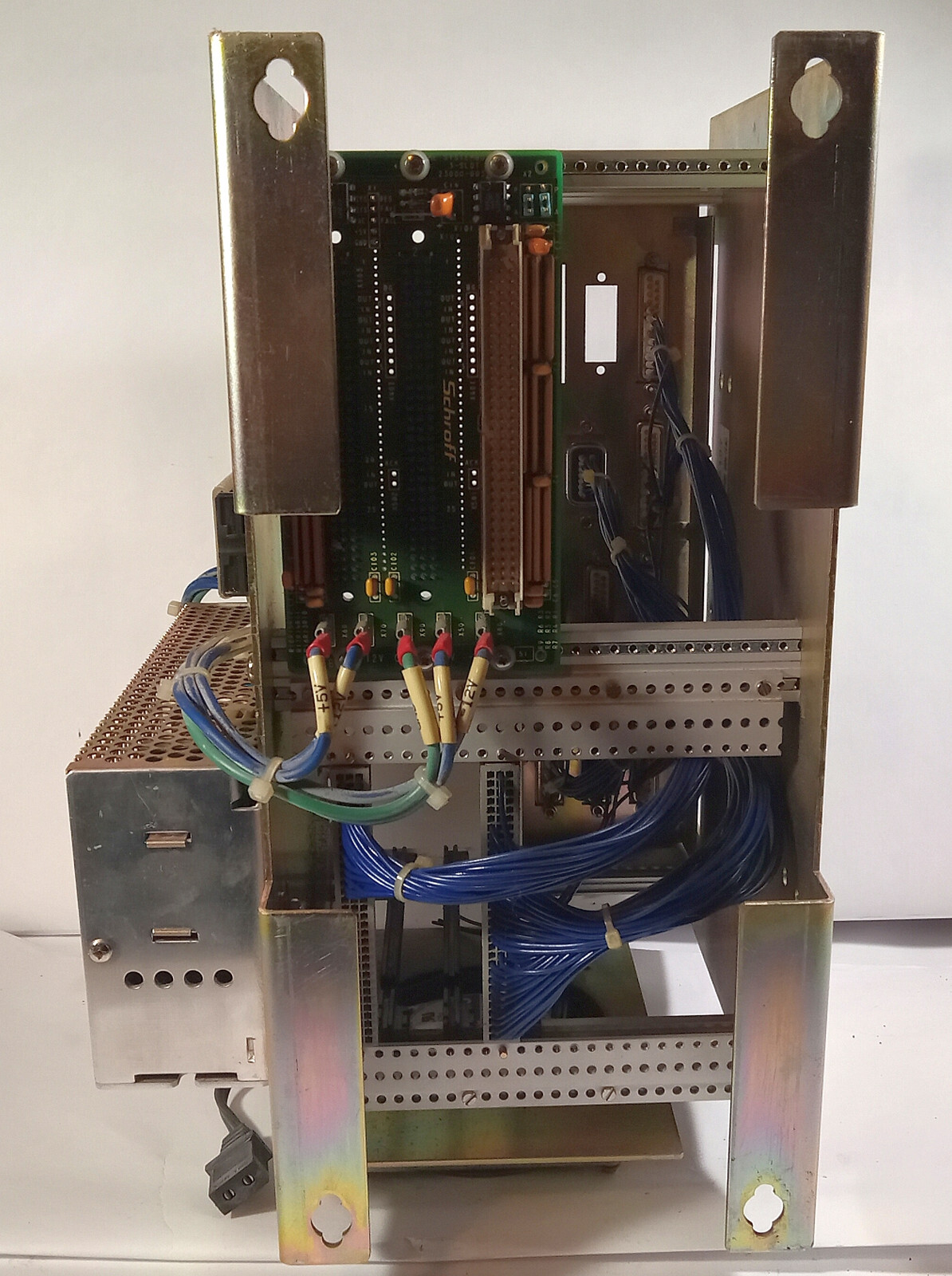1 USED MOTOROLA MVME 3 SLOT CHASSIS W/COSEL MMC 100U-1 POWER SUPPLY *MAKE OFFER*