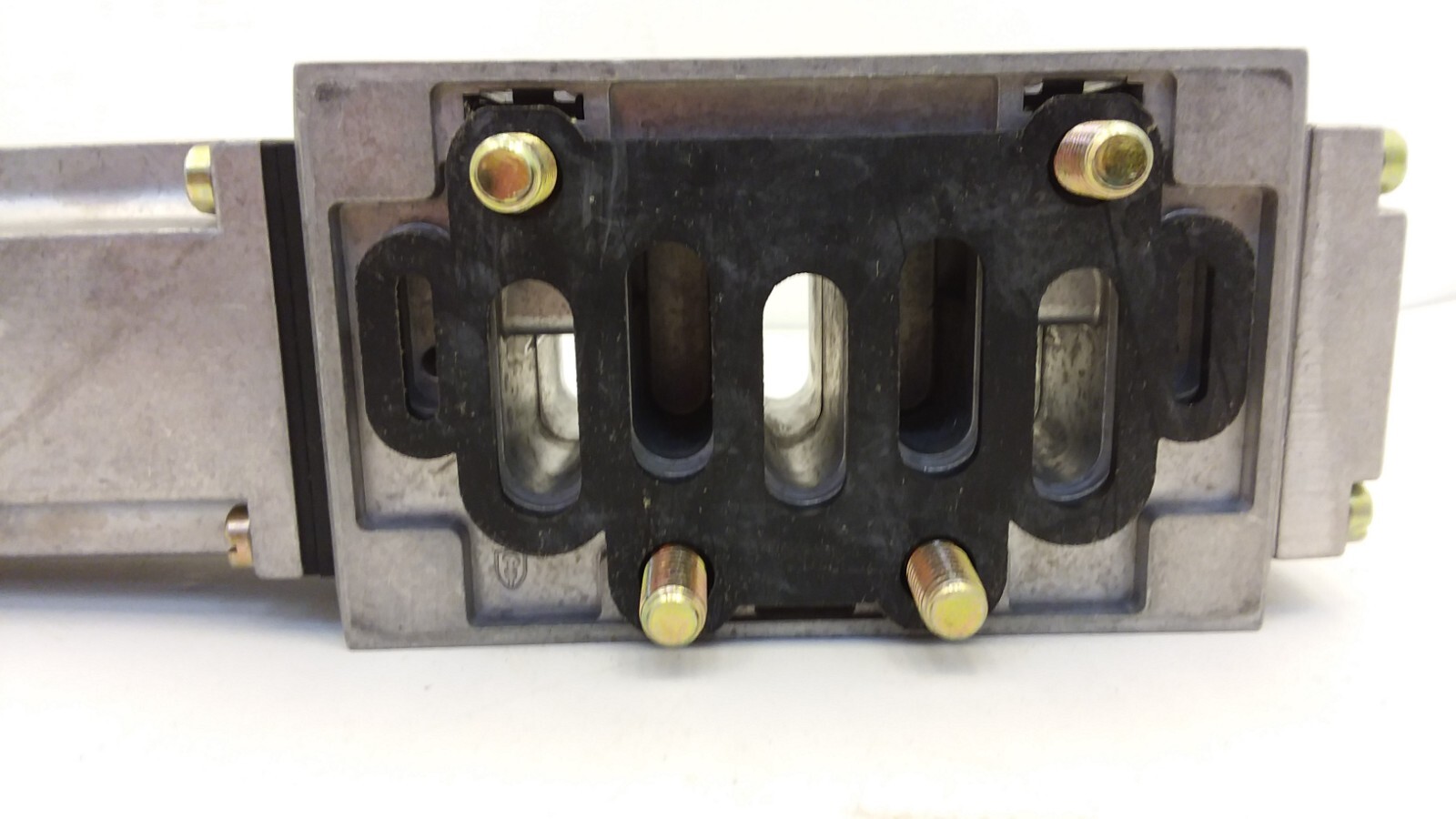 FESTO LR-ZP-B-D-3 INTERMEDIATE PRESSURE REGULATOR 0-12 BAR 0-174 PSI NNB